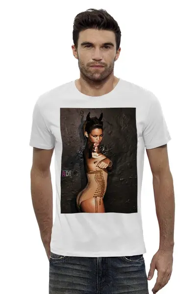 Заказать мужскую футболку в Москве. Футболка базовая Rihanna от Vladec11 - готовые дизайны и нанесение принтов.
