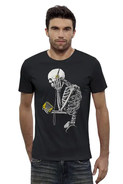 Заказать мужскую футболку в Москве. Футболка базовая Скелет с плеером от printik - готовые дизайны и нанесение принтов.