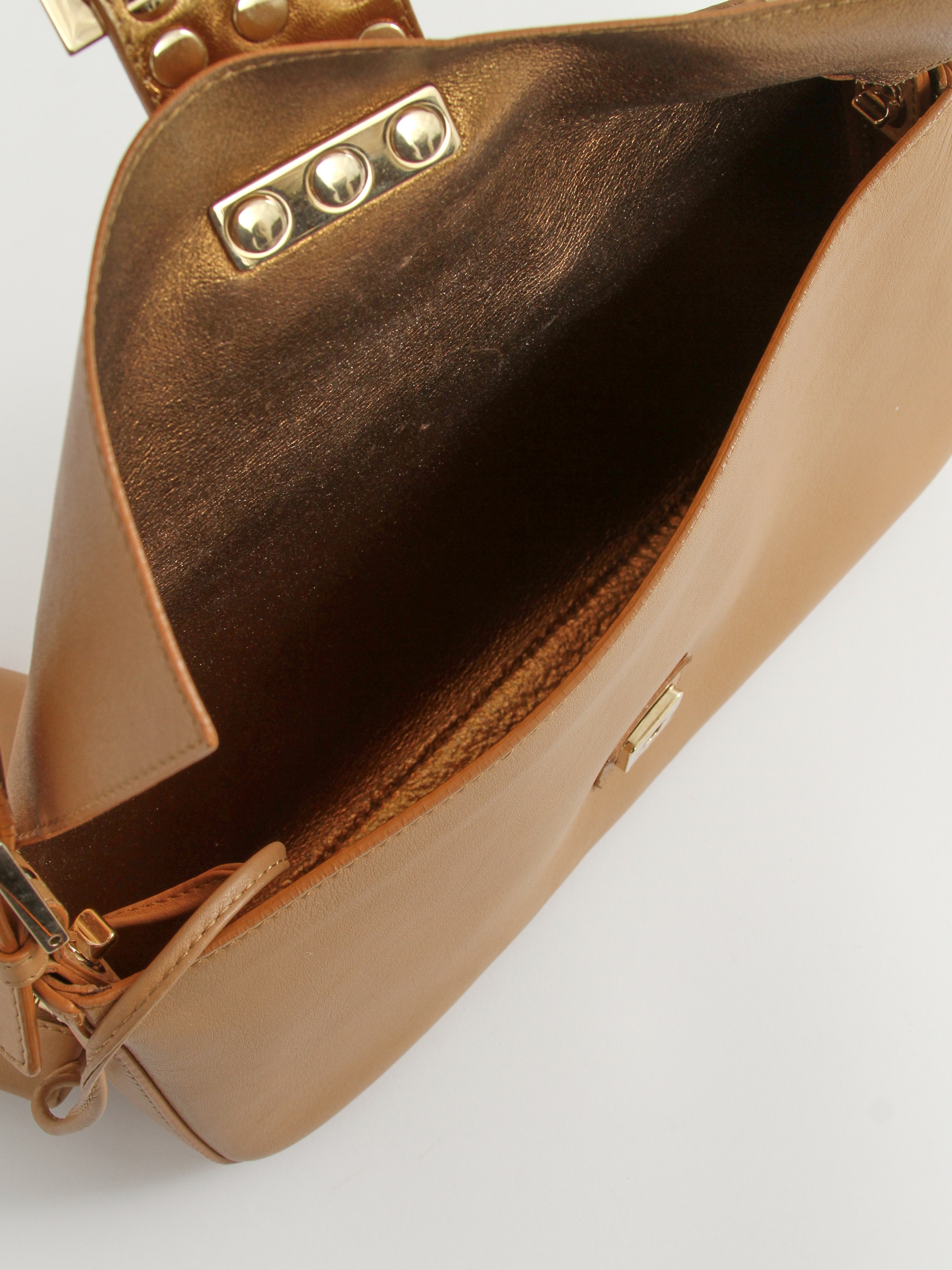 Fendi Baguette 11