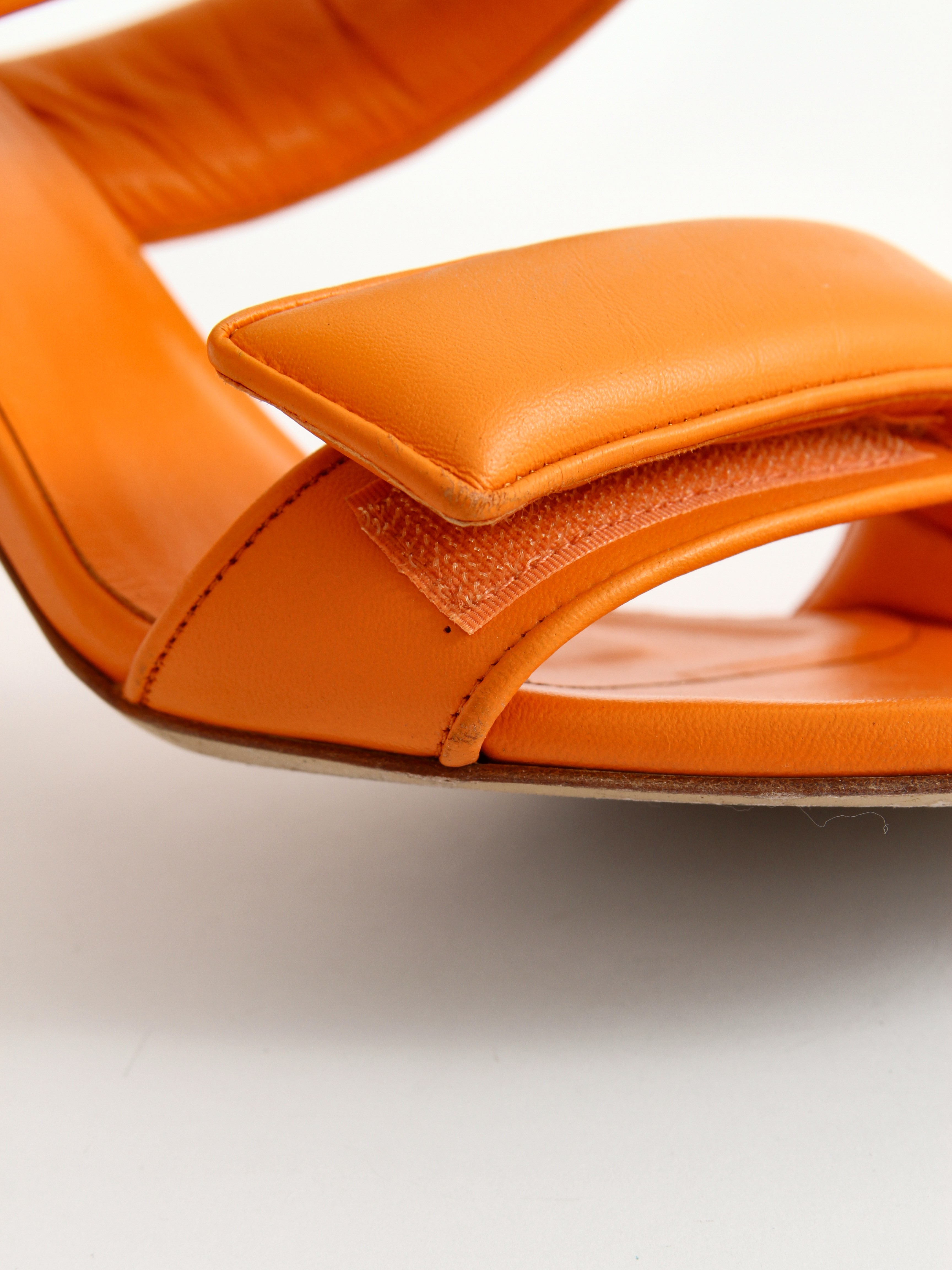 Gia Shoes 40 10