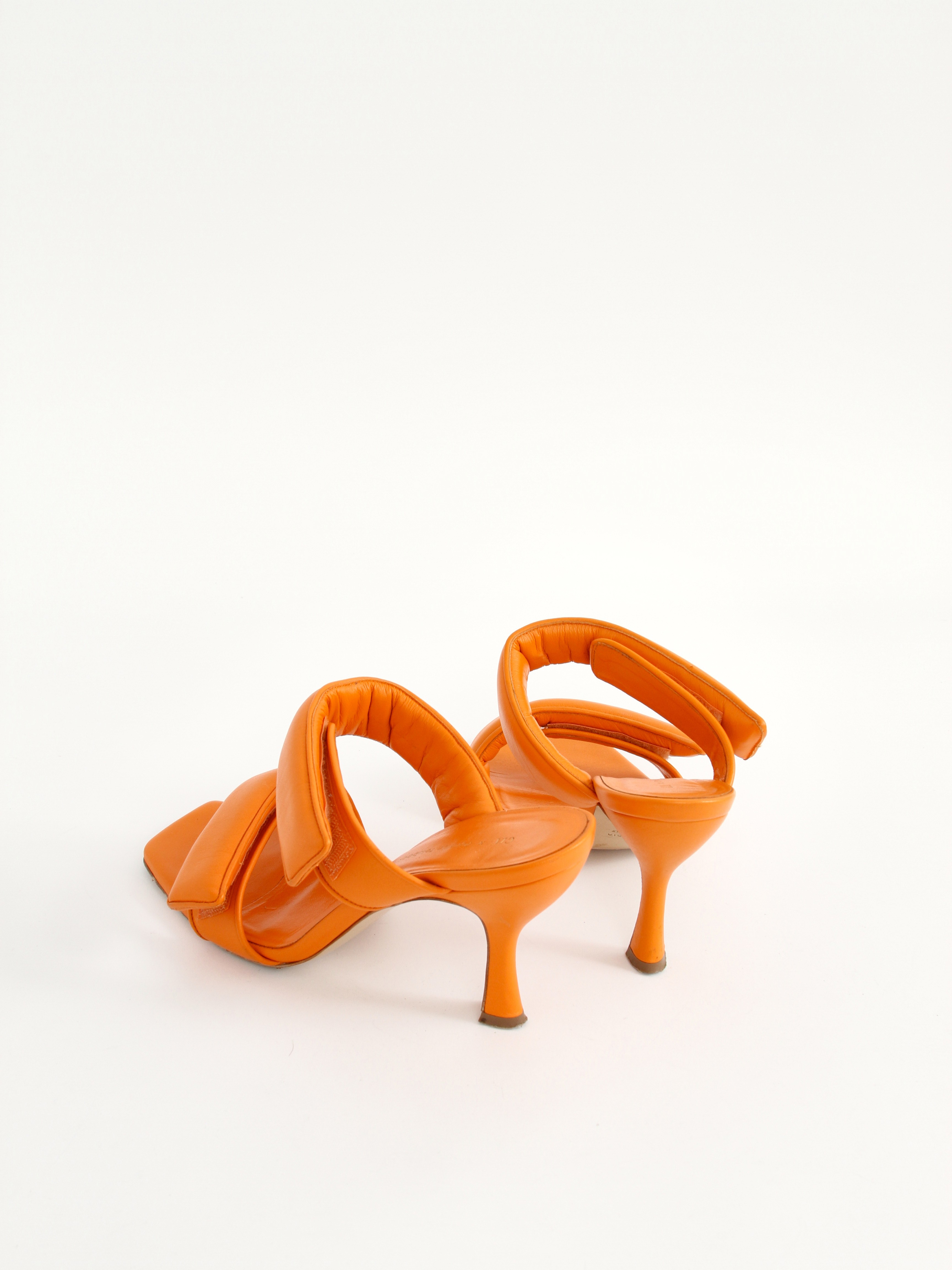 Gia Shoes 40 4