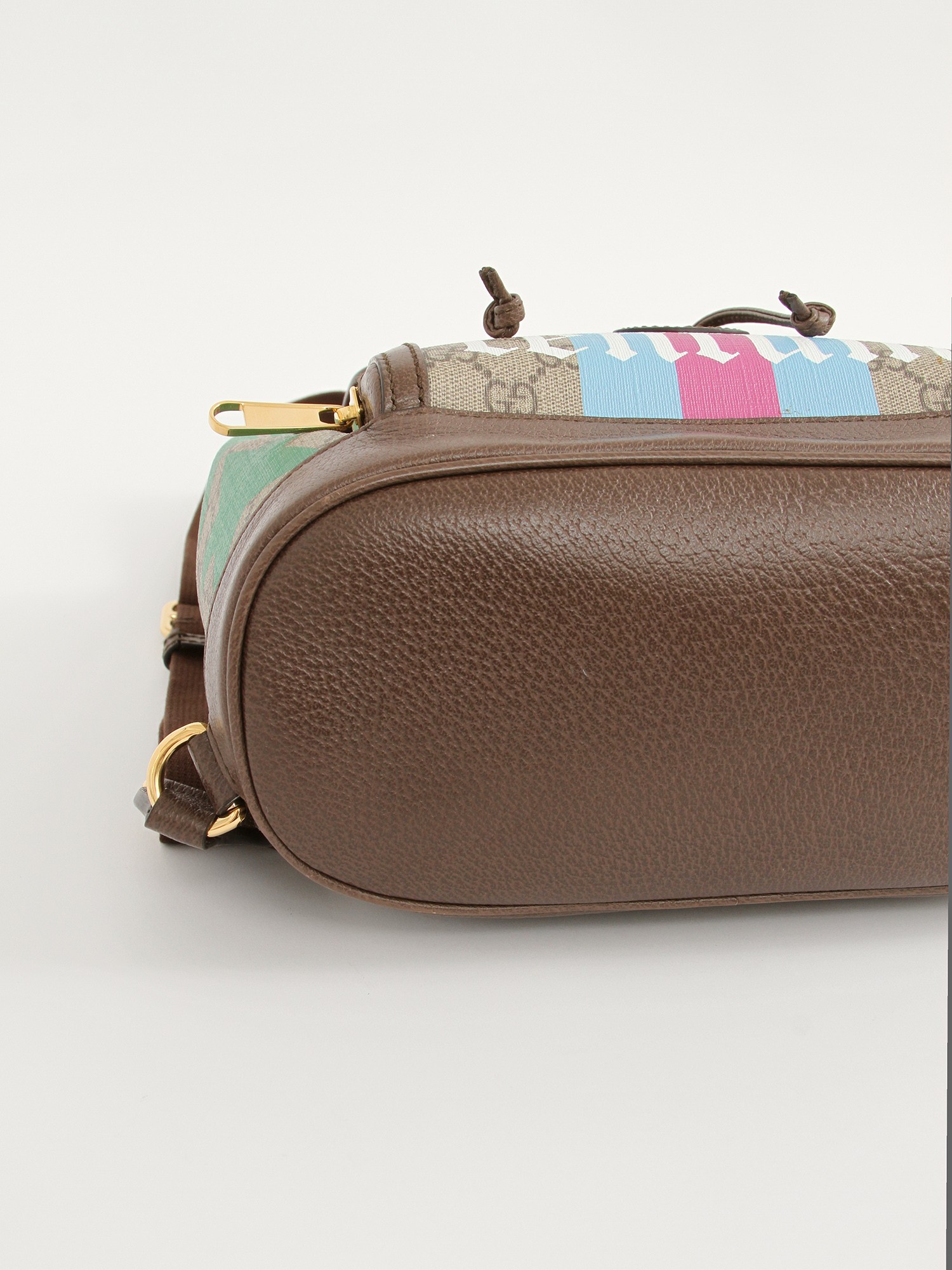 Gucci Canvas Bag  11