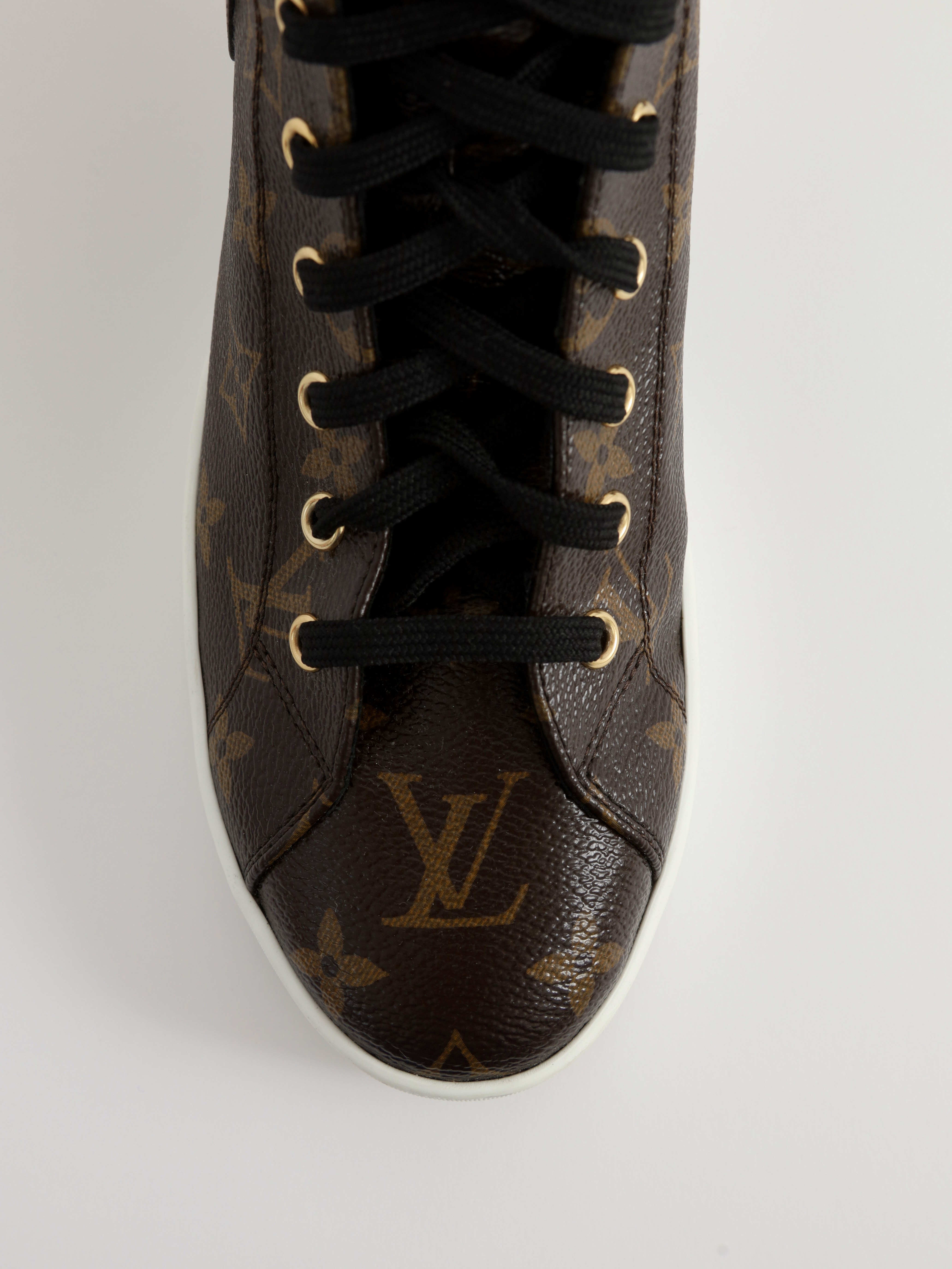 Louis Vuitton Shoes 38 9