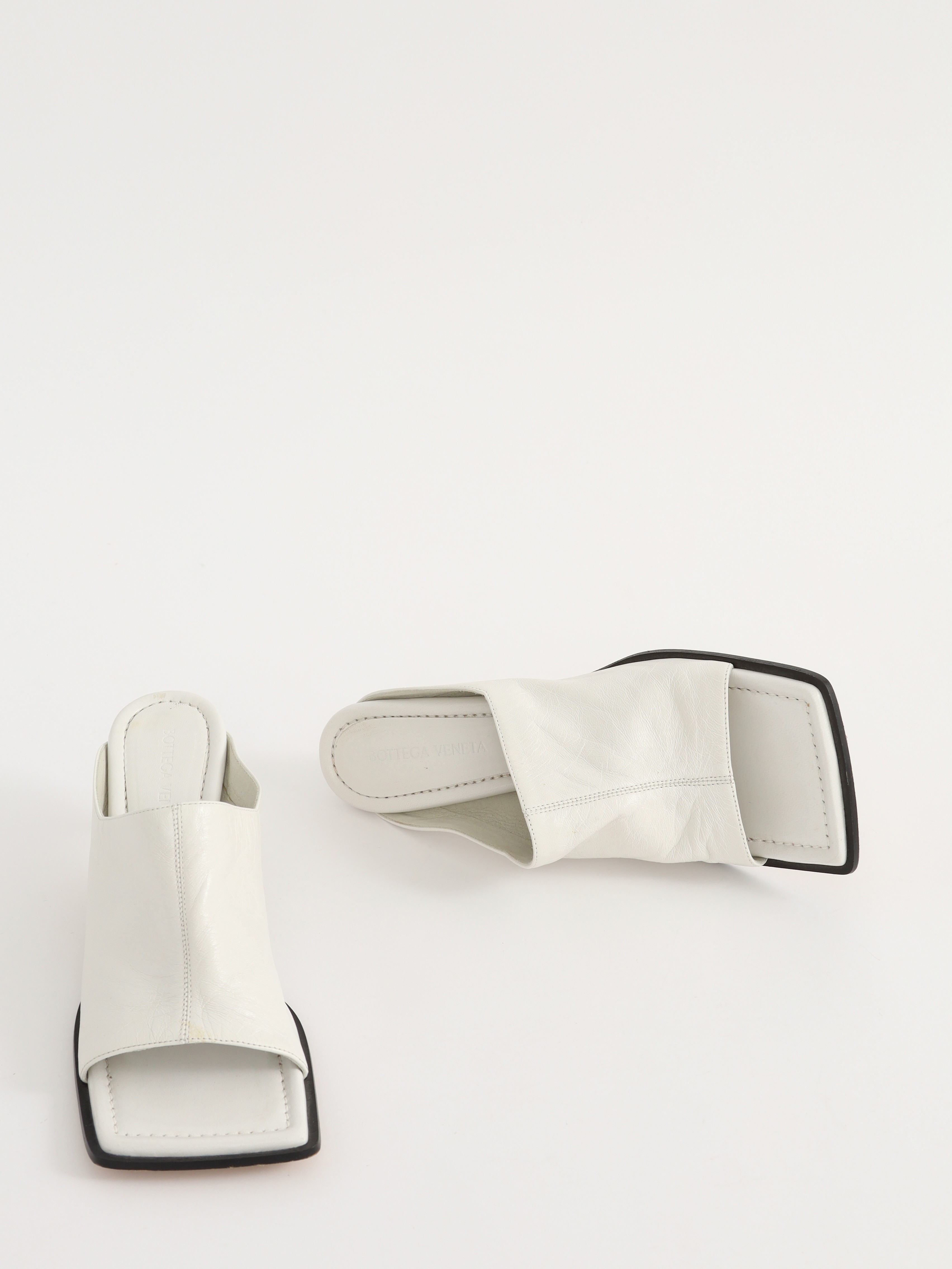 Bottega Veneta Shoes 37 5