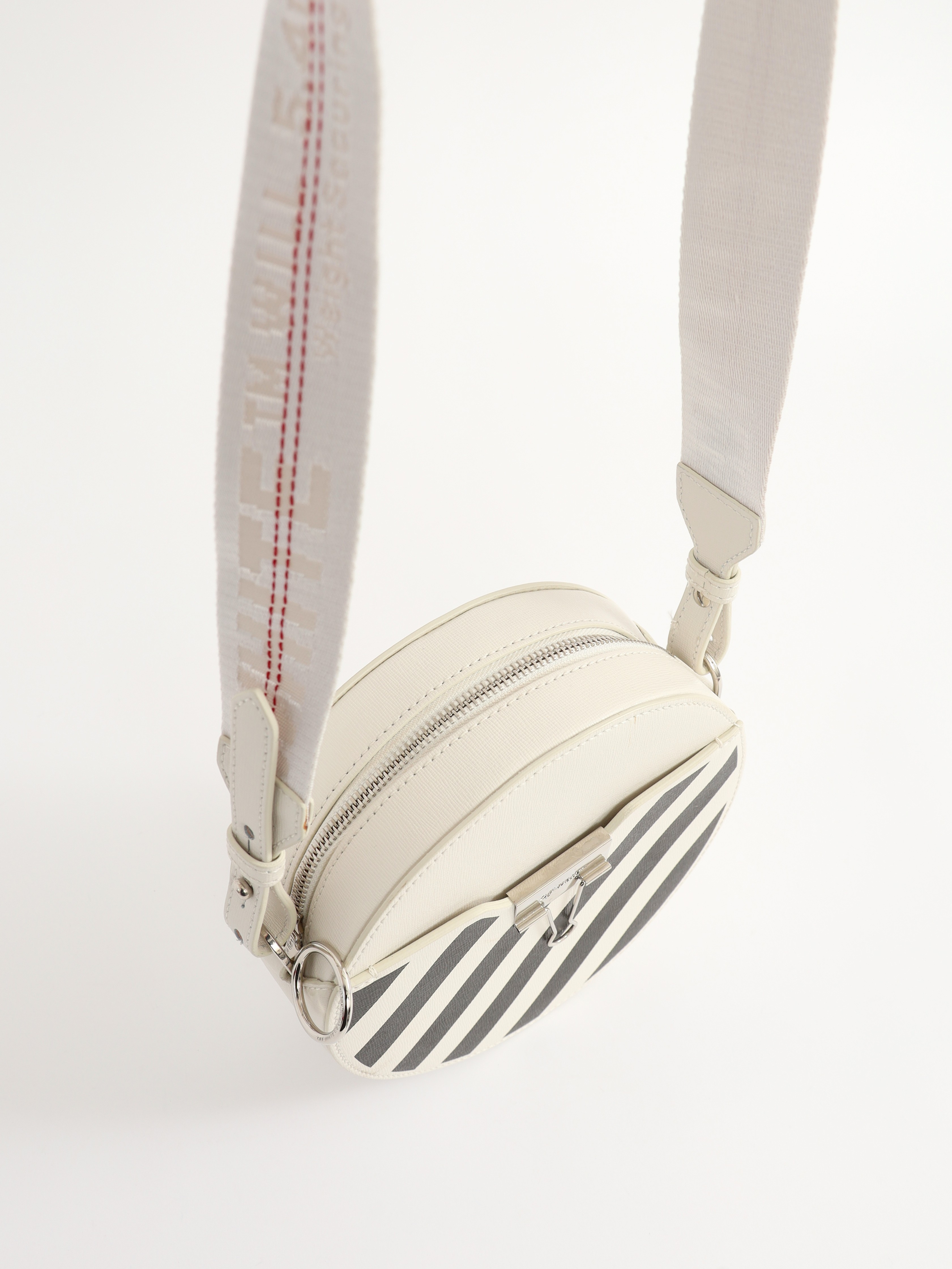 Off-White Diag 6