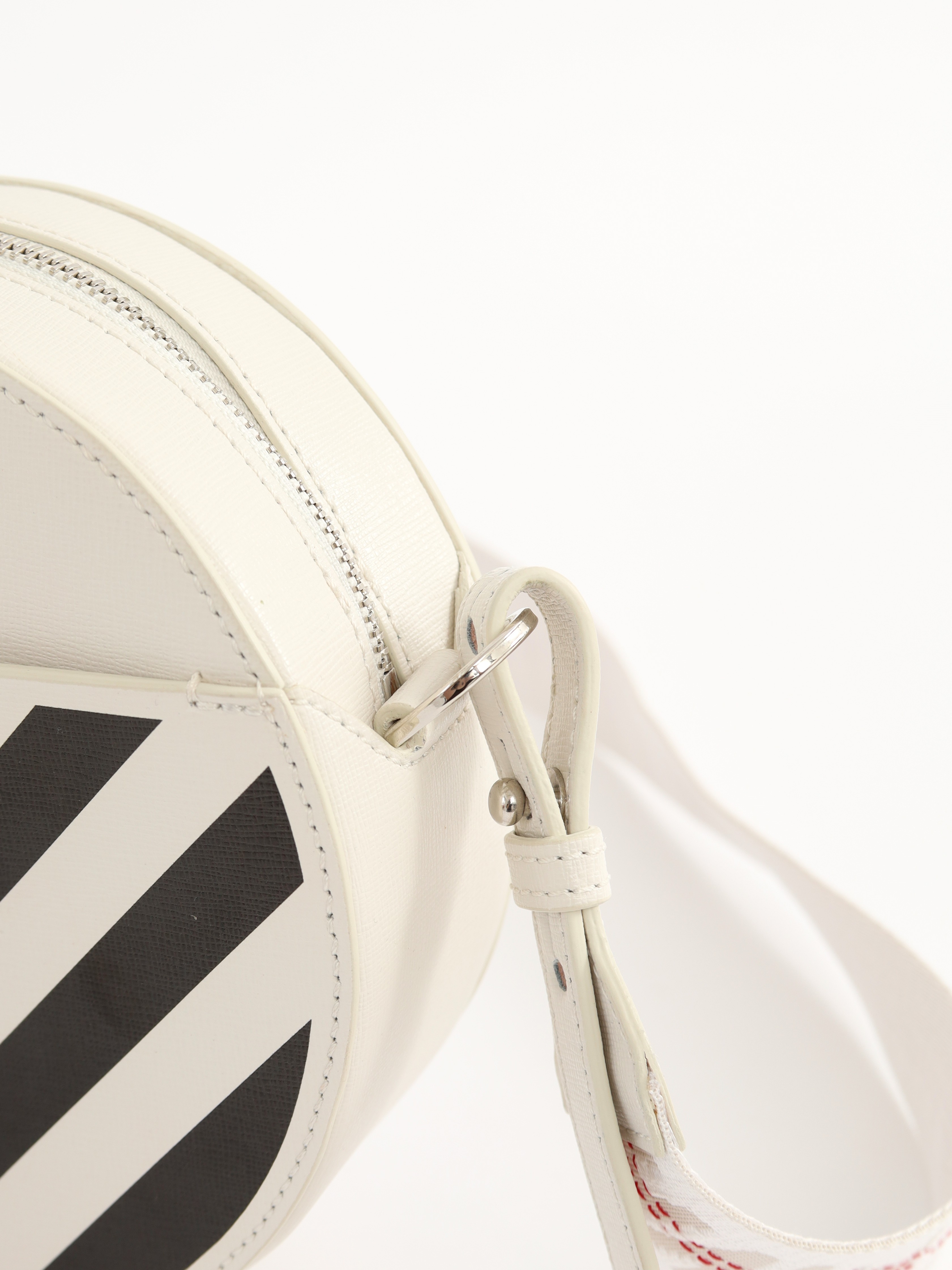 Off-White Diag 8