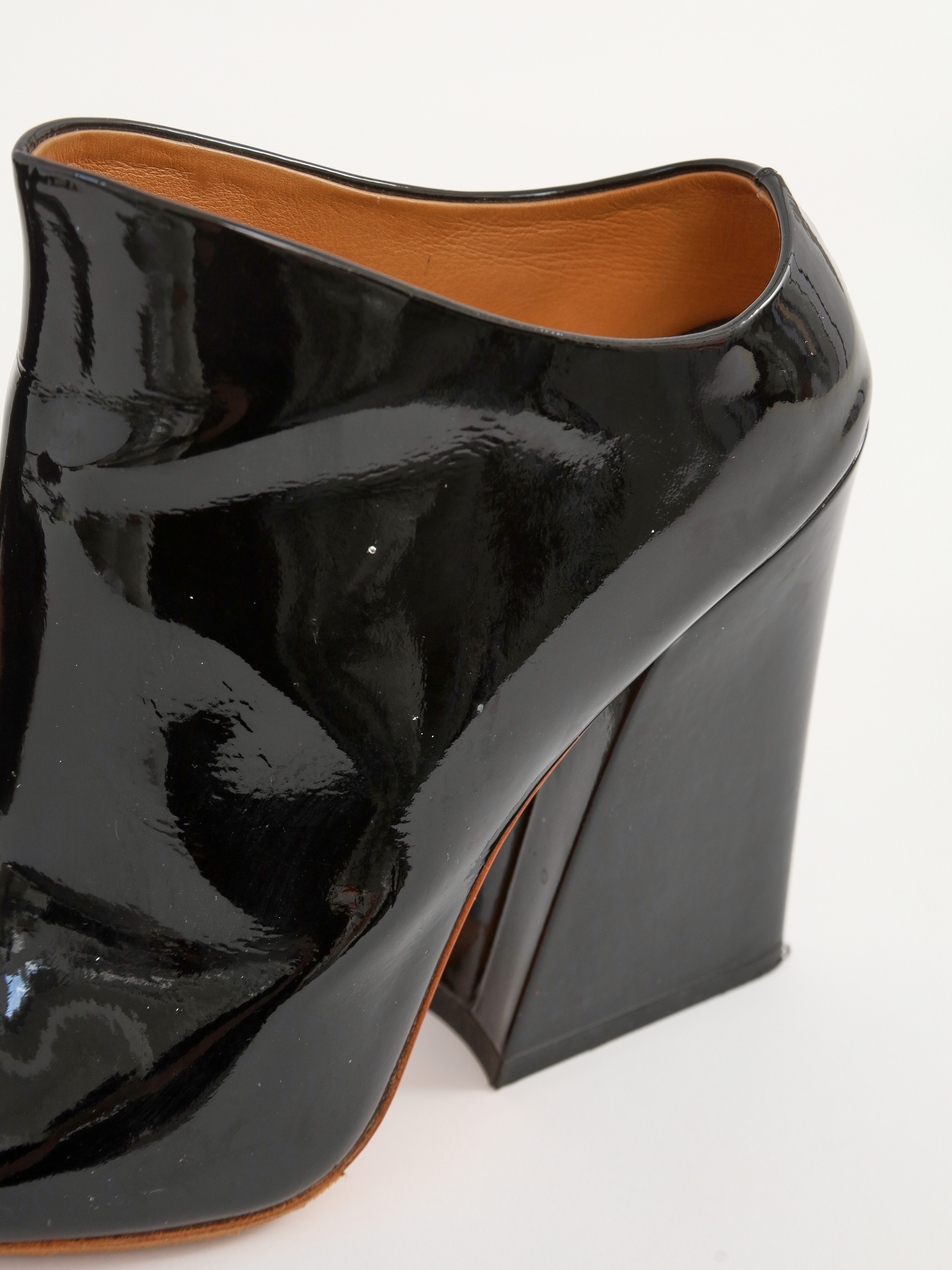 Acne Studios Shoes 38 12