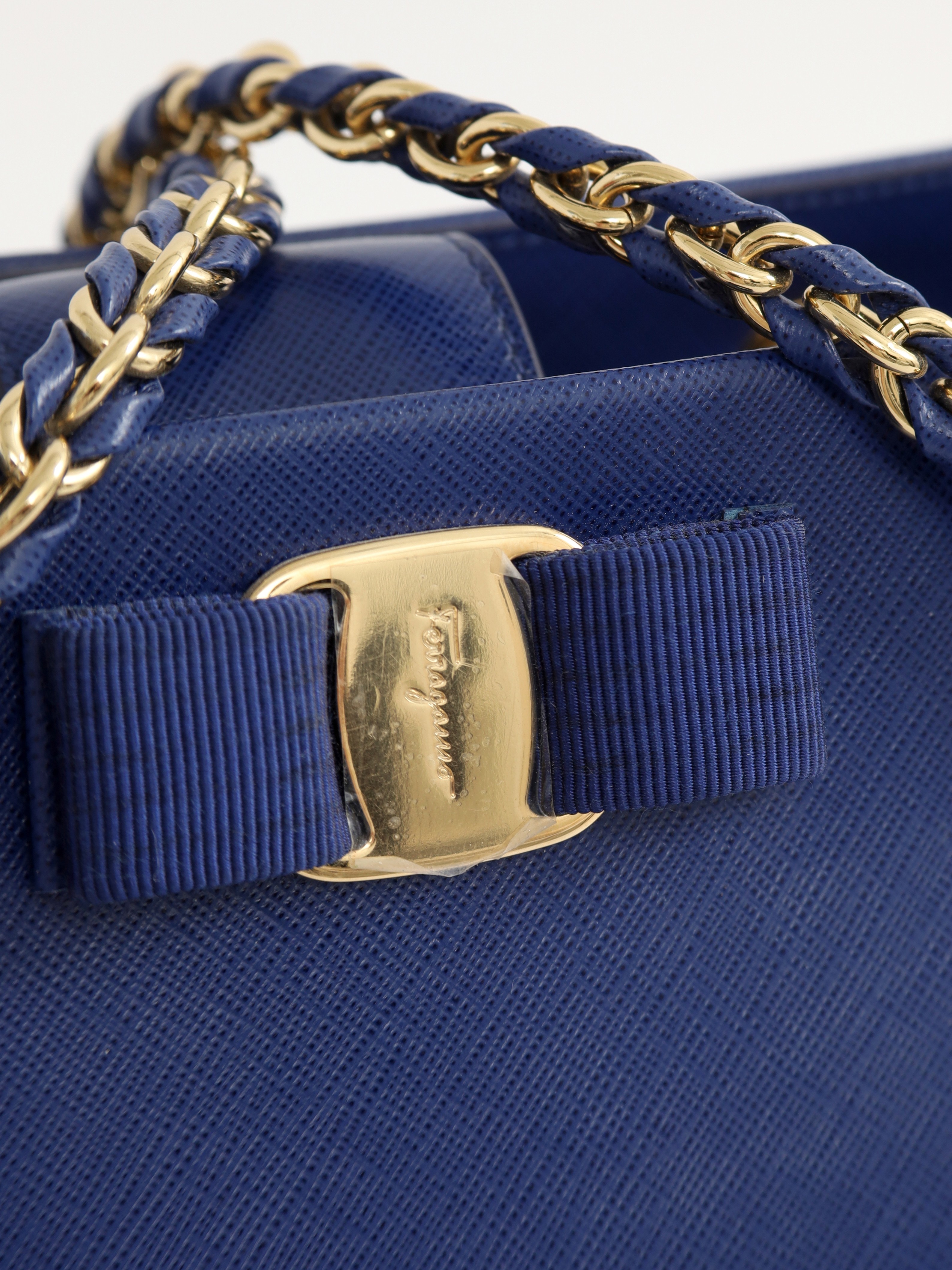 Salvatore Ferragamo Leather Bag 6
