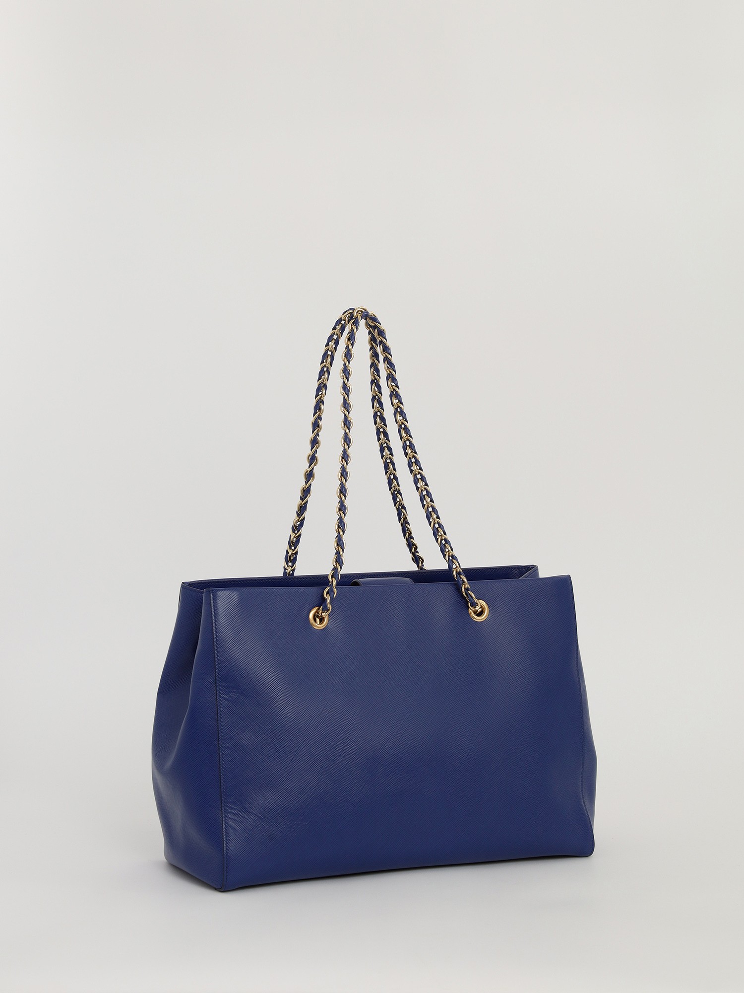 Salvatore Ferragamo Leather Bag 3