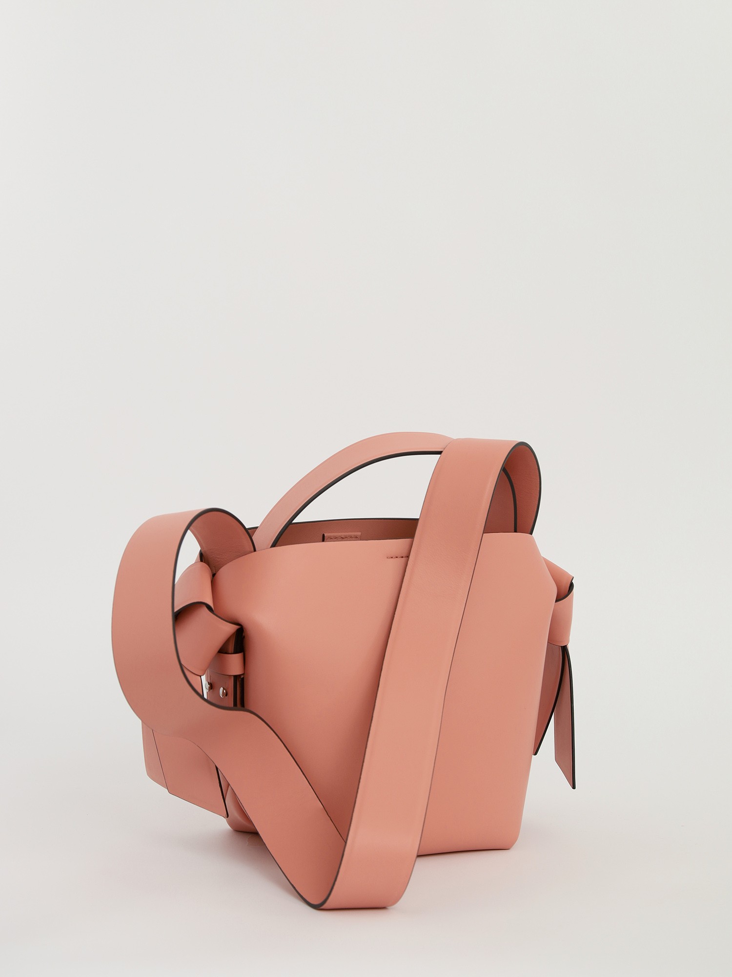 Acne Studios Musubi 3