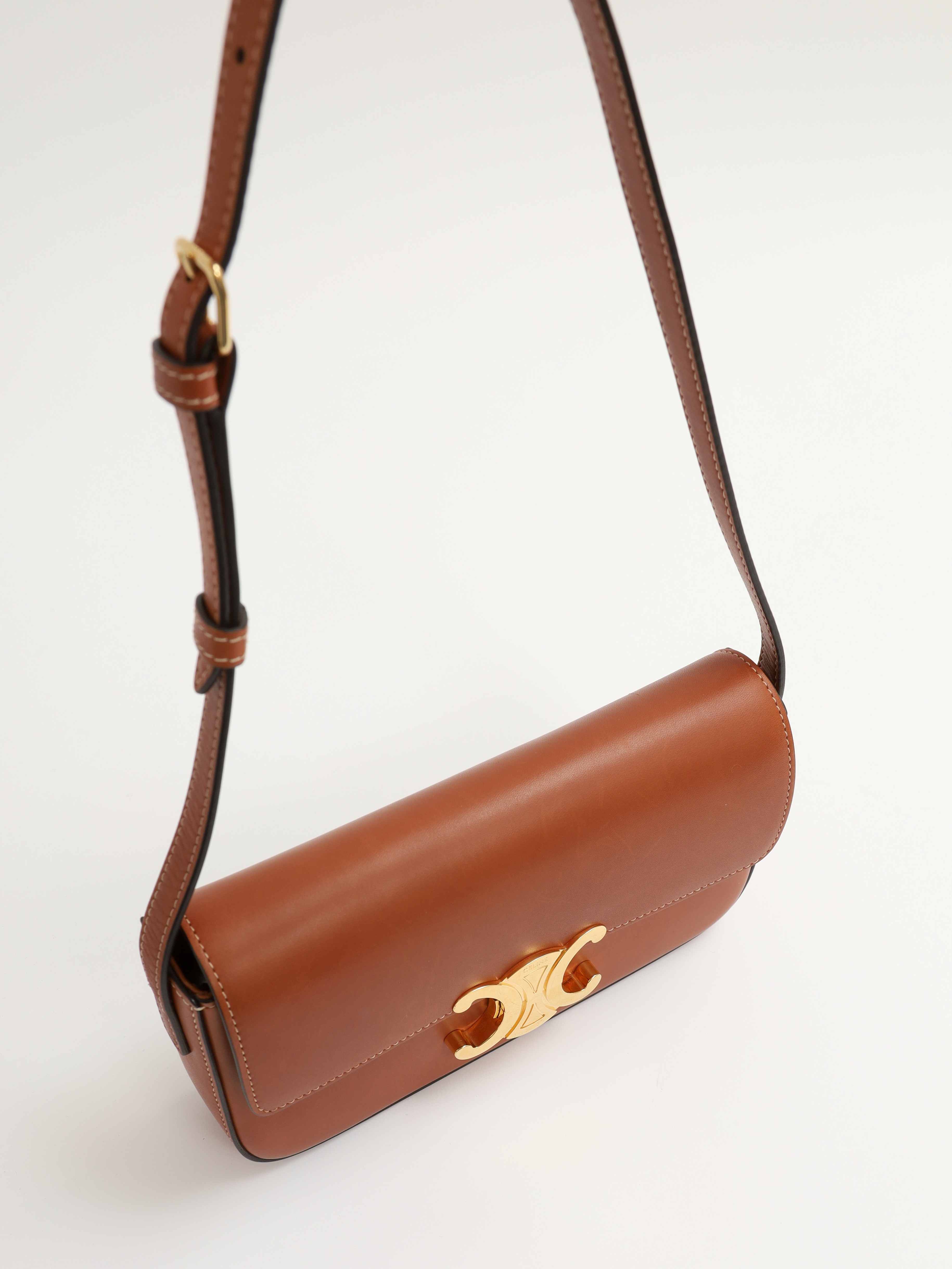 Celine Triomphe 5
