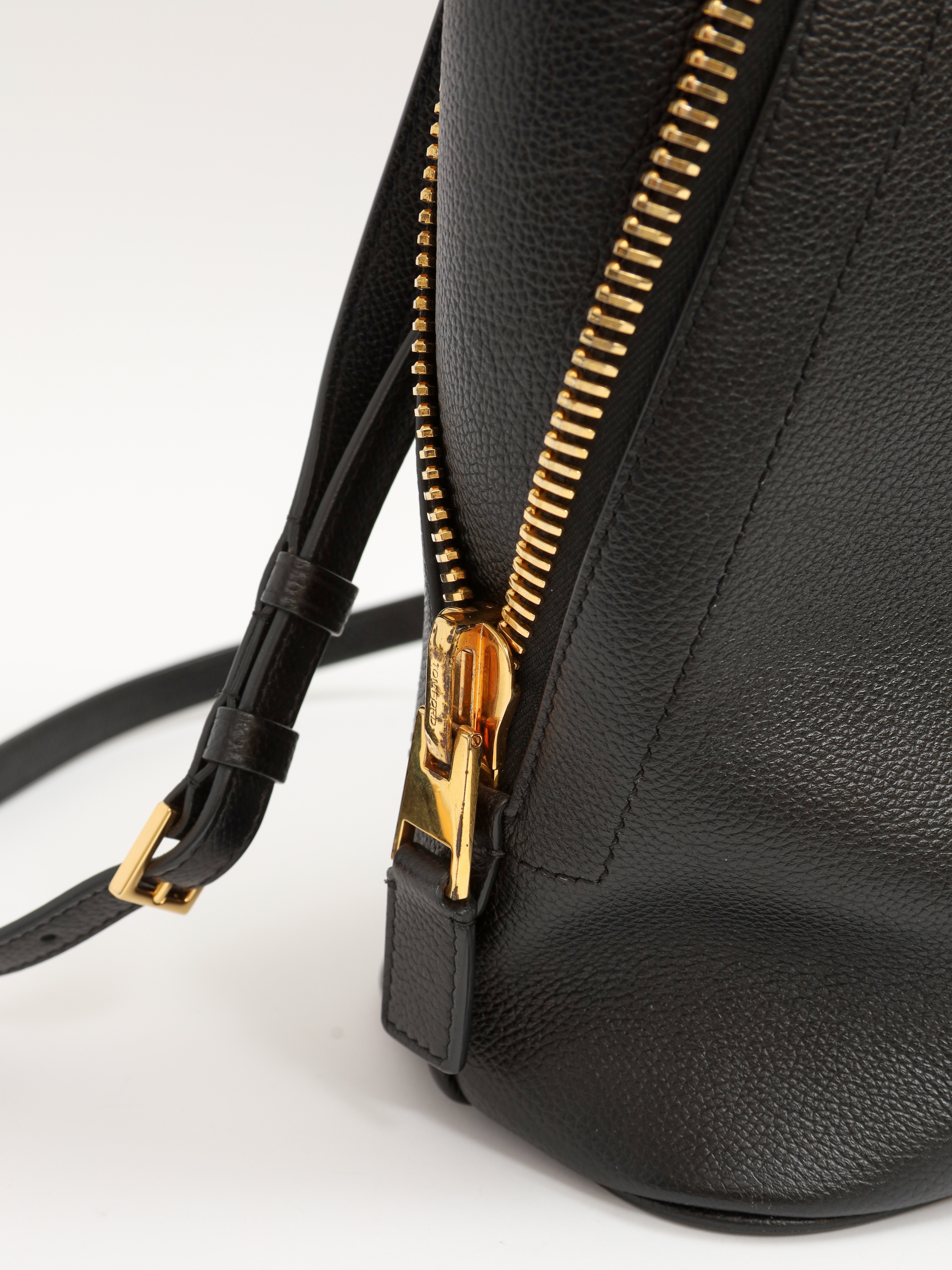 Tom Ford Jennifer 6