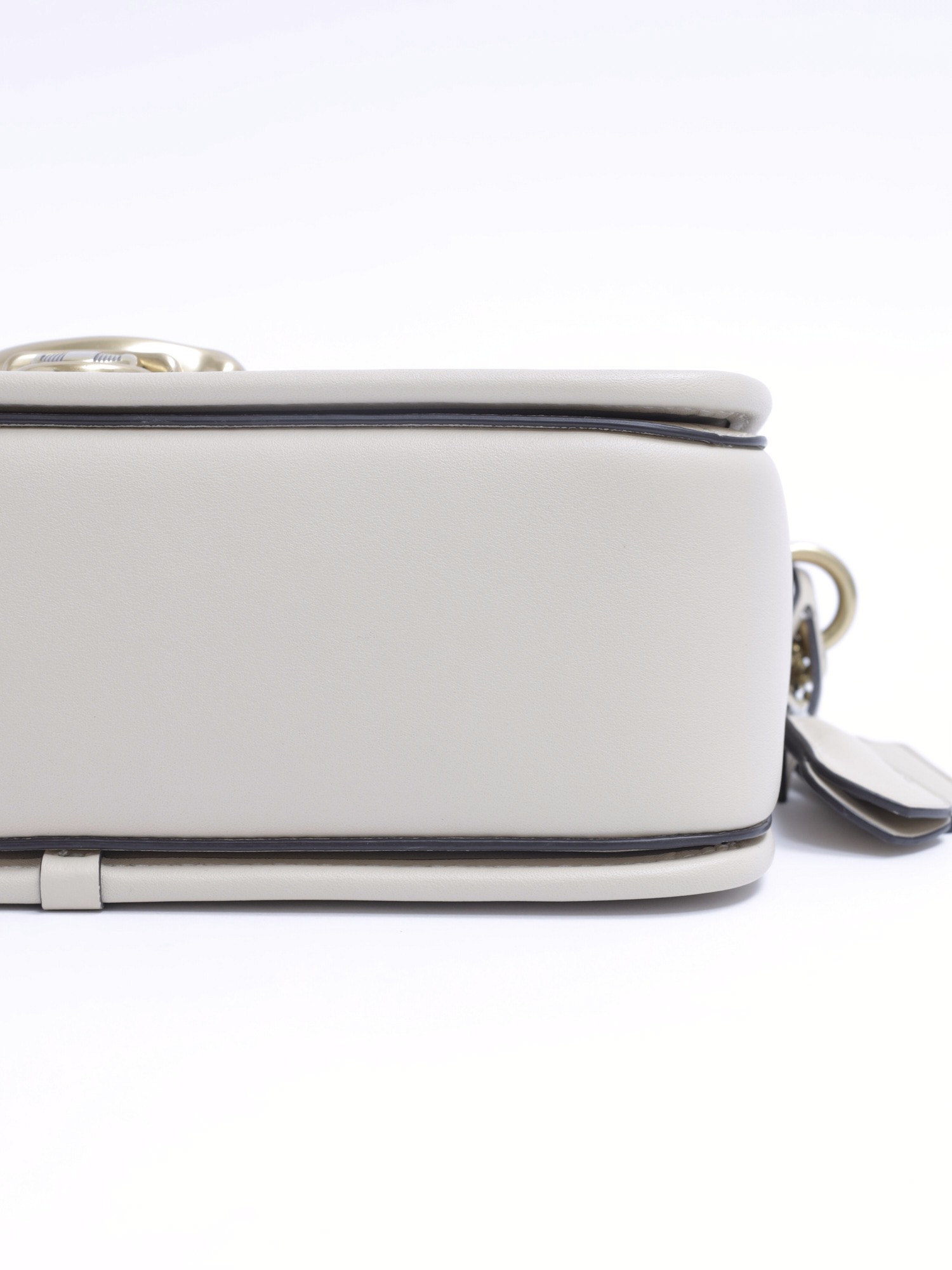 Coach Studio 9