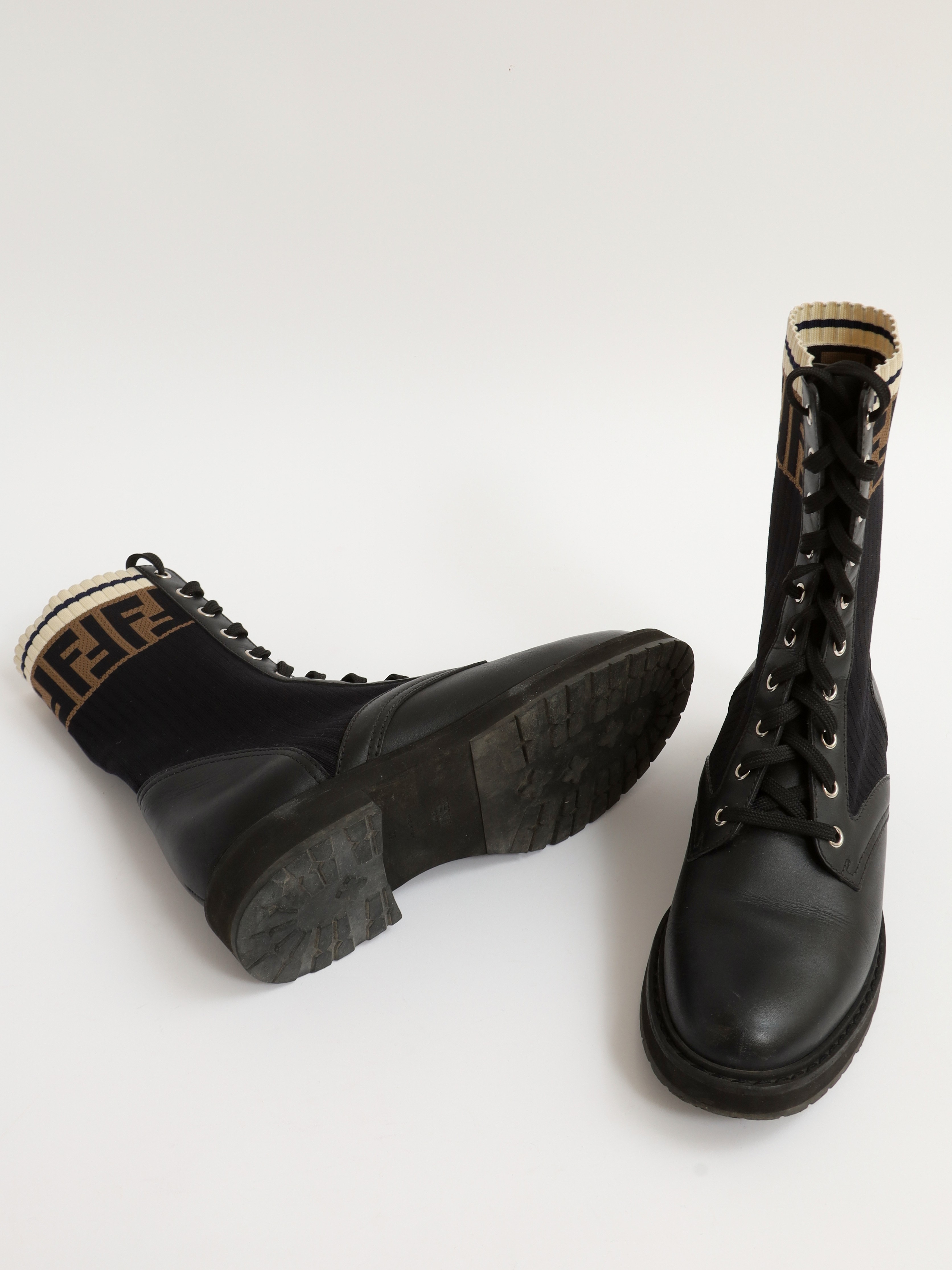 Fendi Shoes 39 9