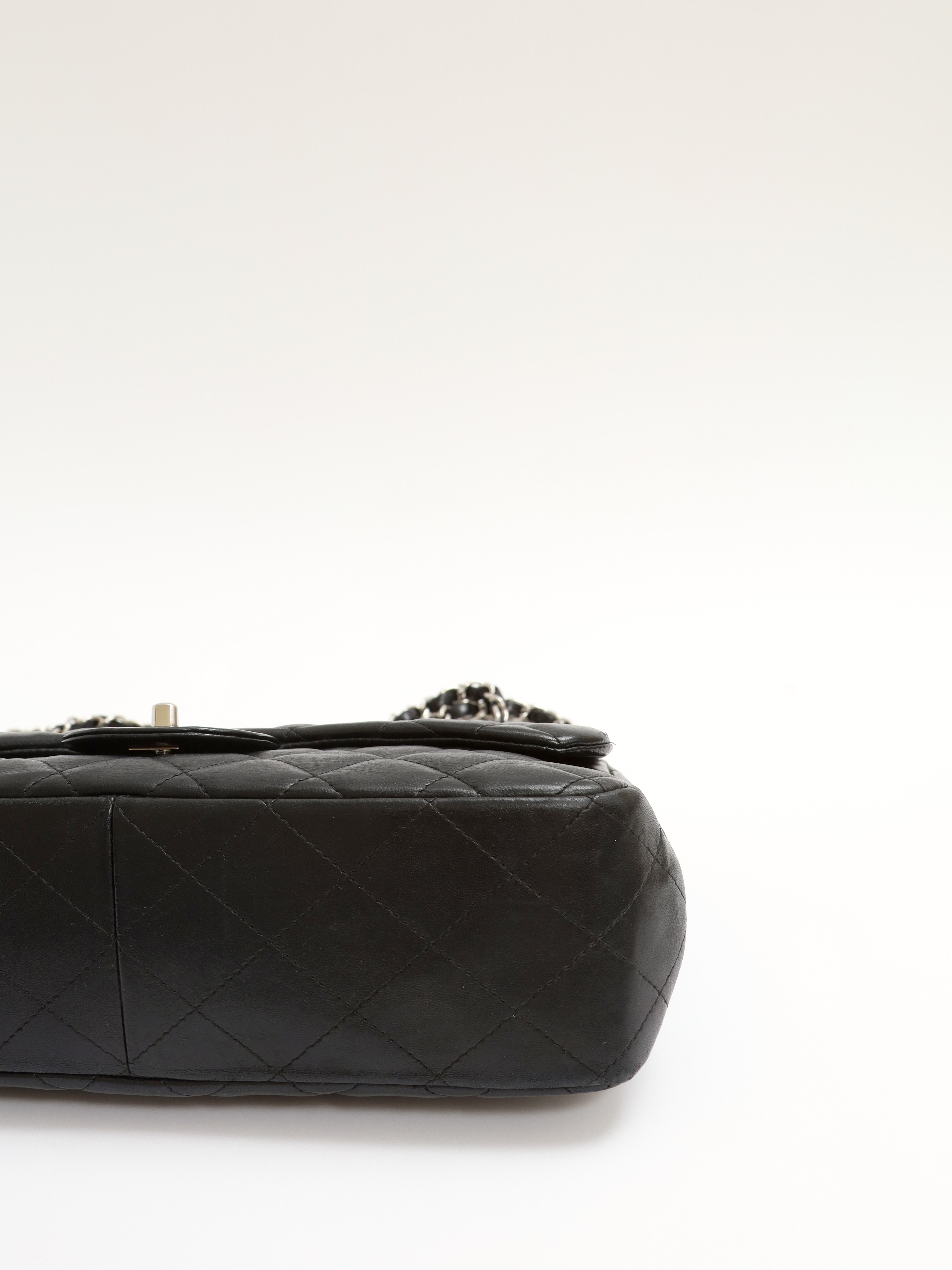 Chanel Timeless Classic 9