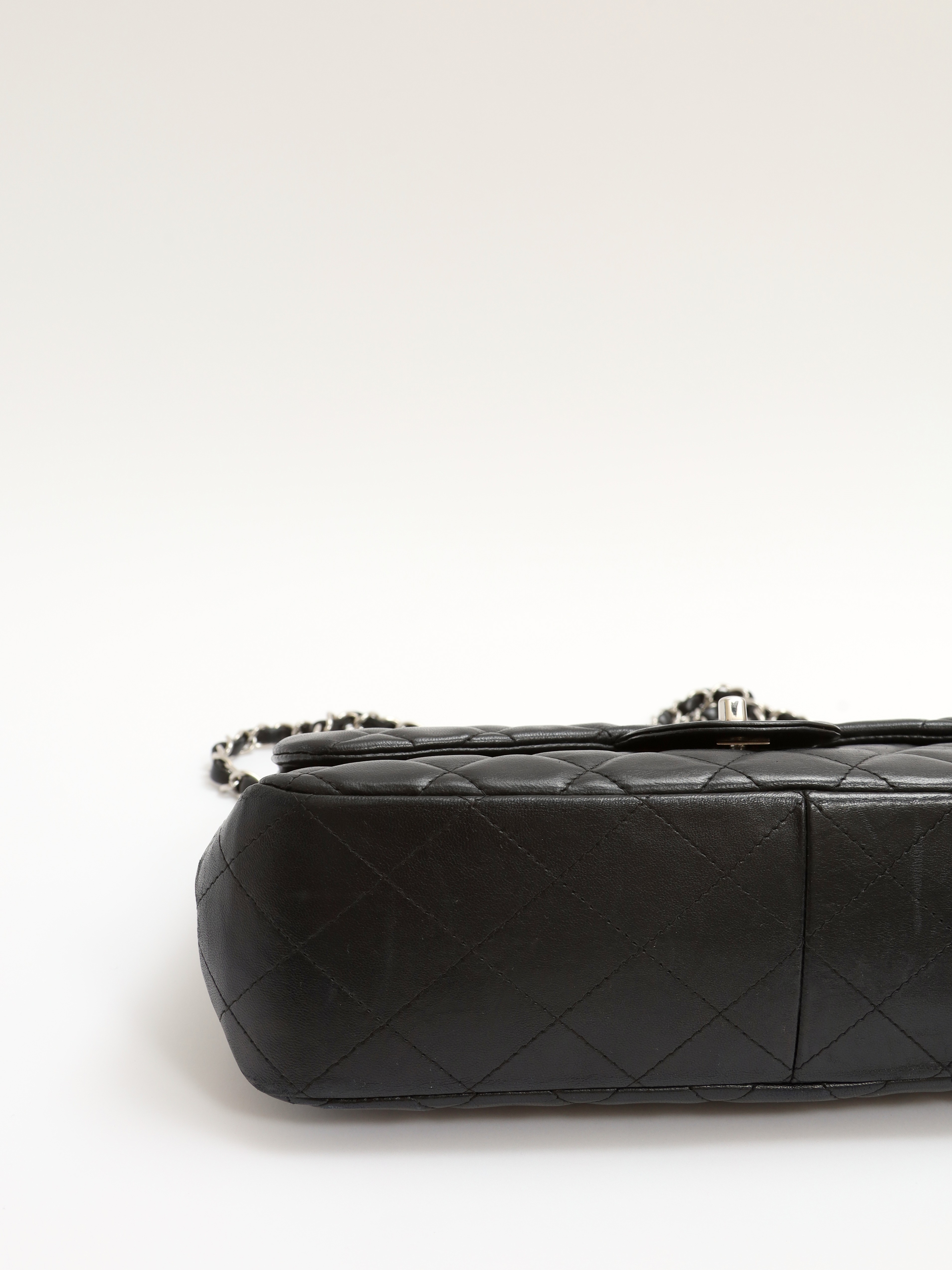 Chanel Timeless Classic 8