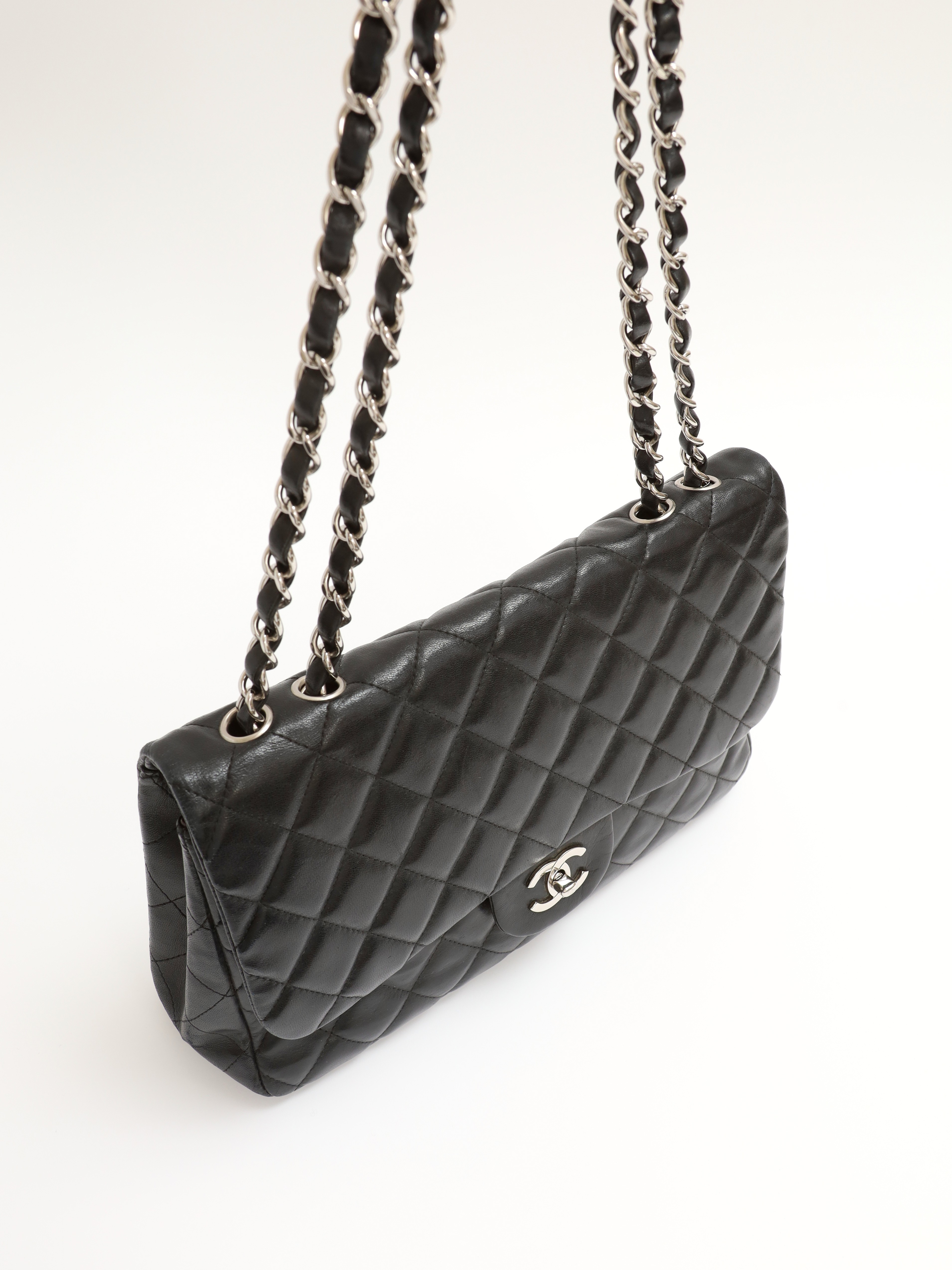 Chanel Timeless Classic 4