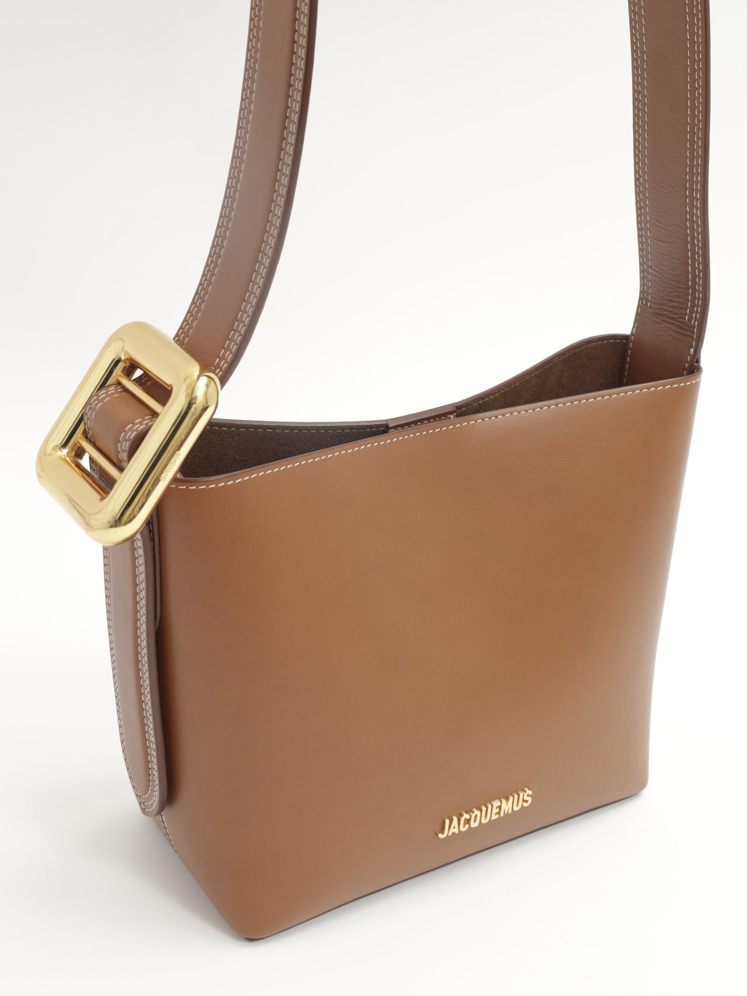 Jacquemus Le Petit Regalo 4