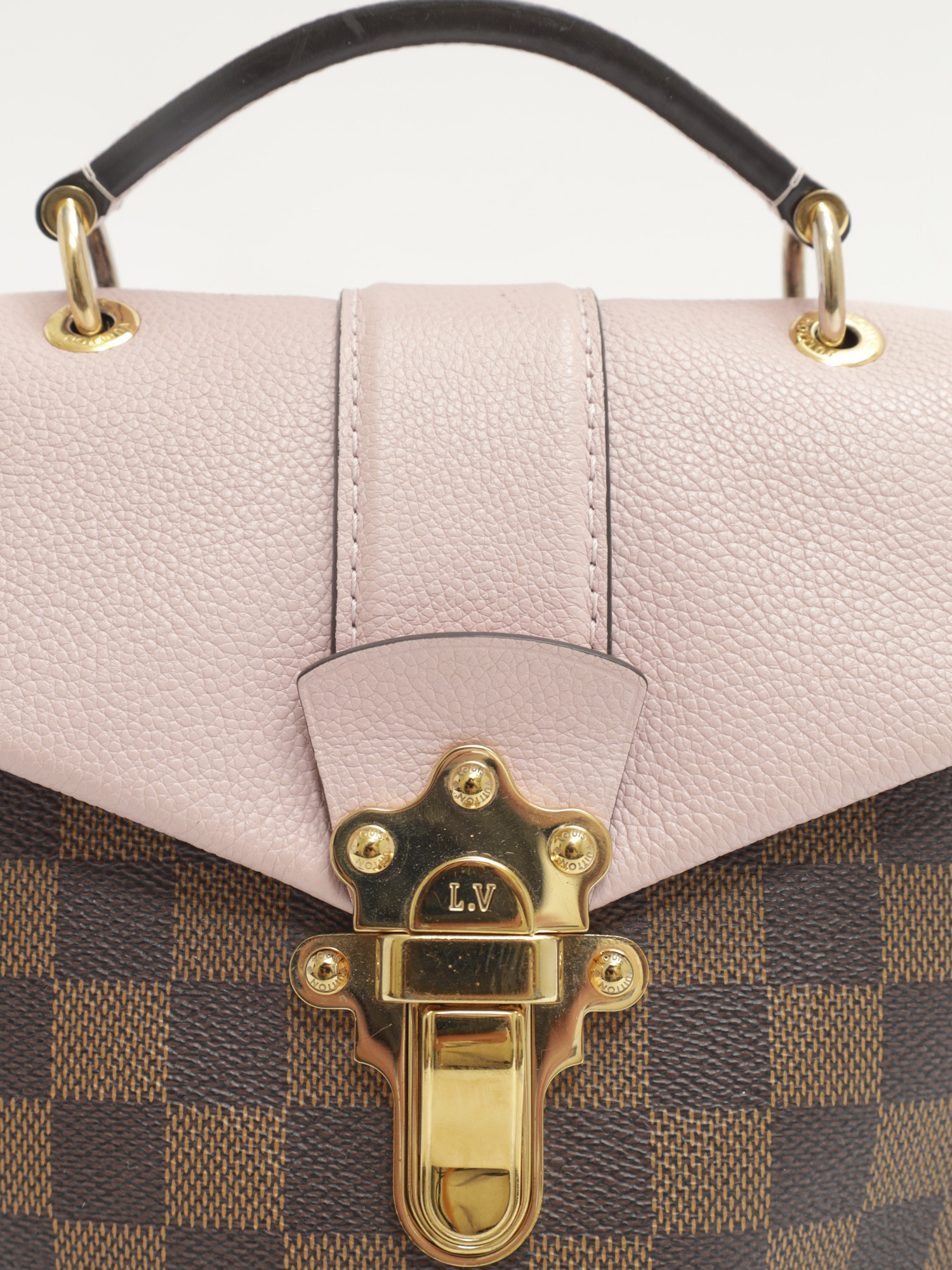 Louis Vuitton Clapton 11