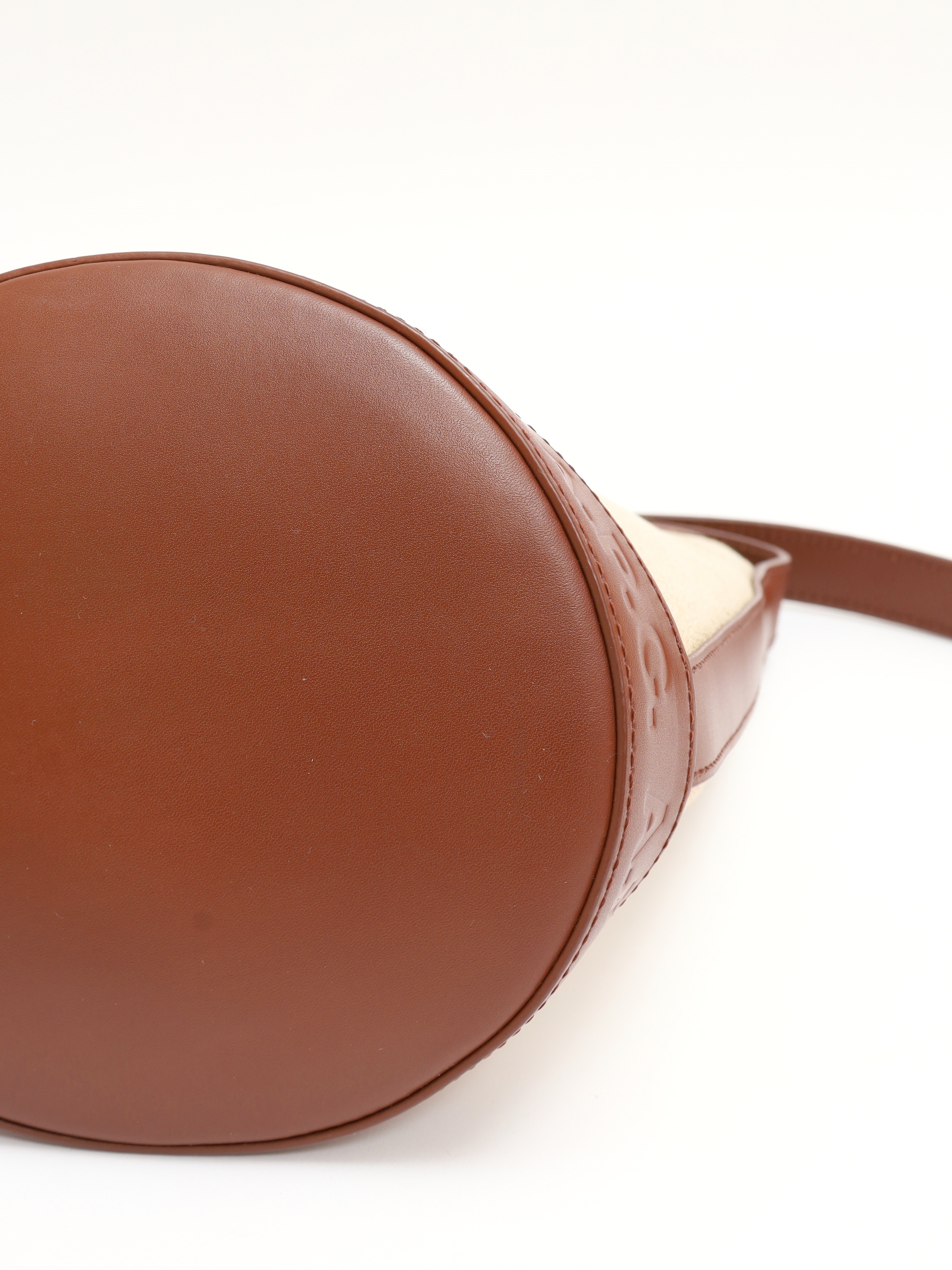 A.P.C. Helene 7