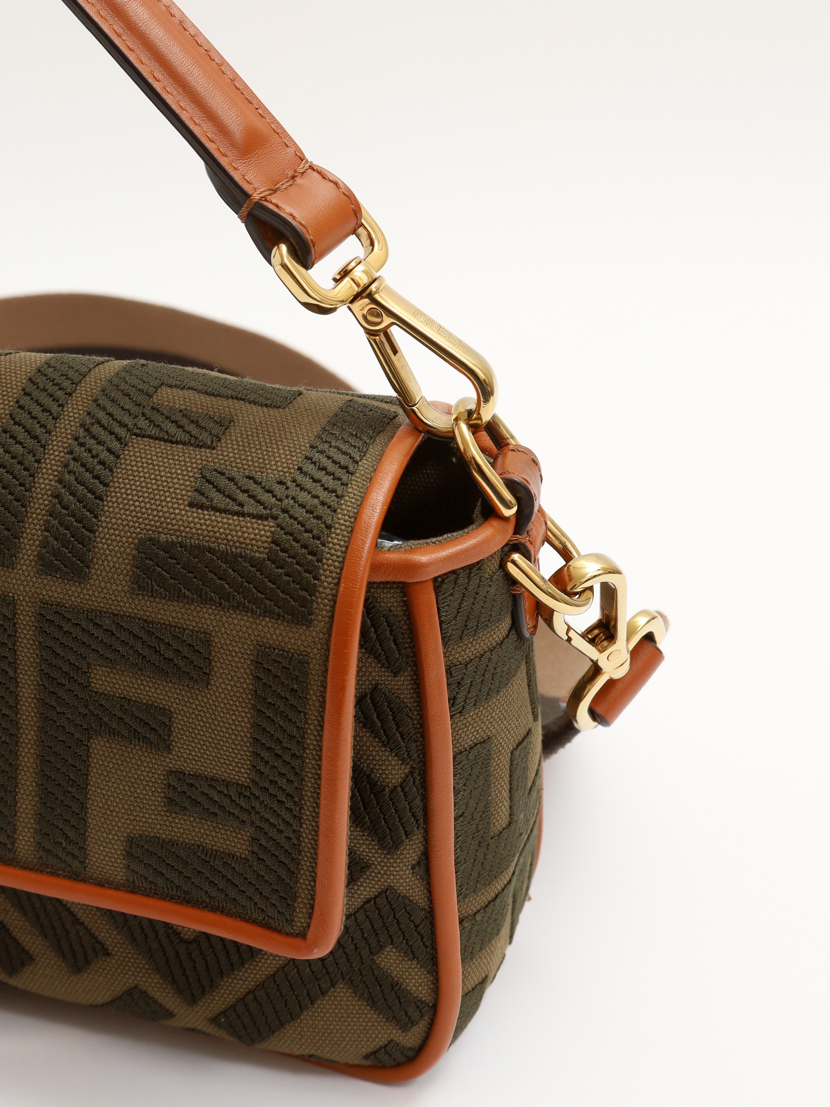 Fendi Baguette 8