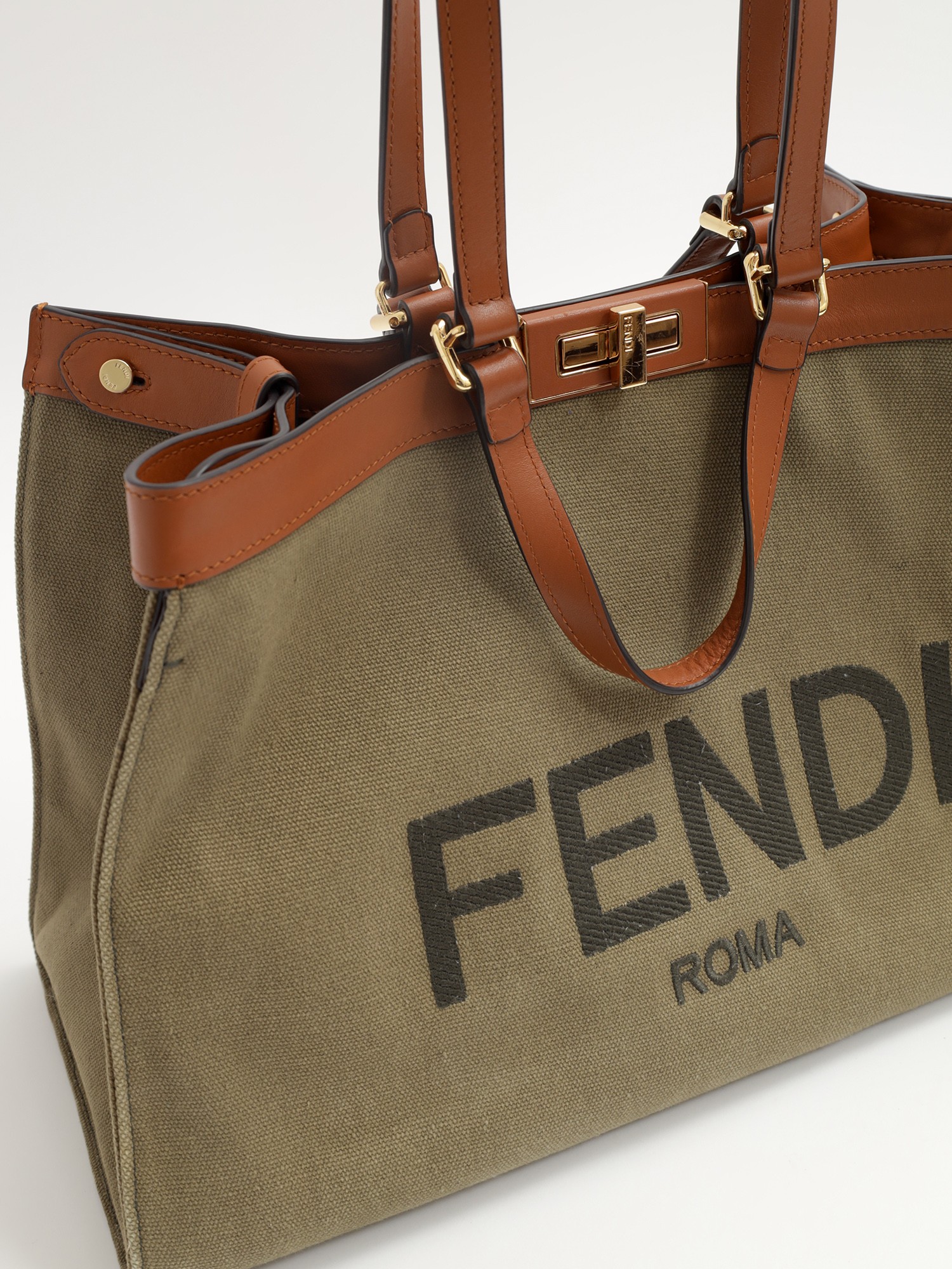Fendi Peekaboo 4