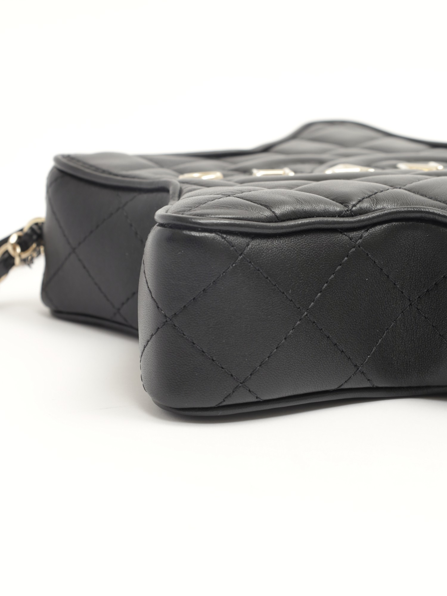 Chanel Star 7