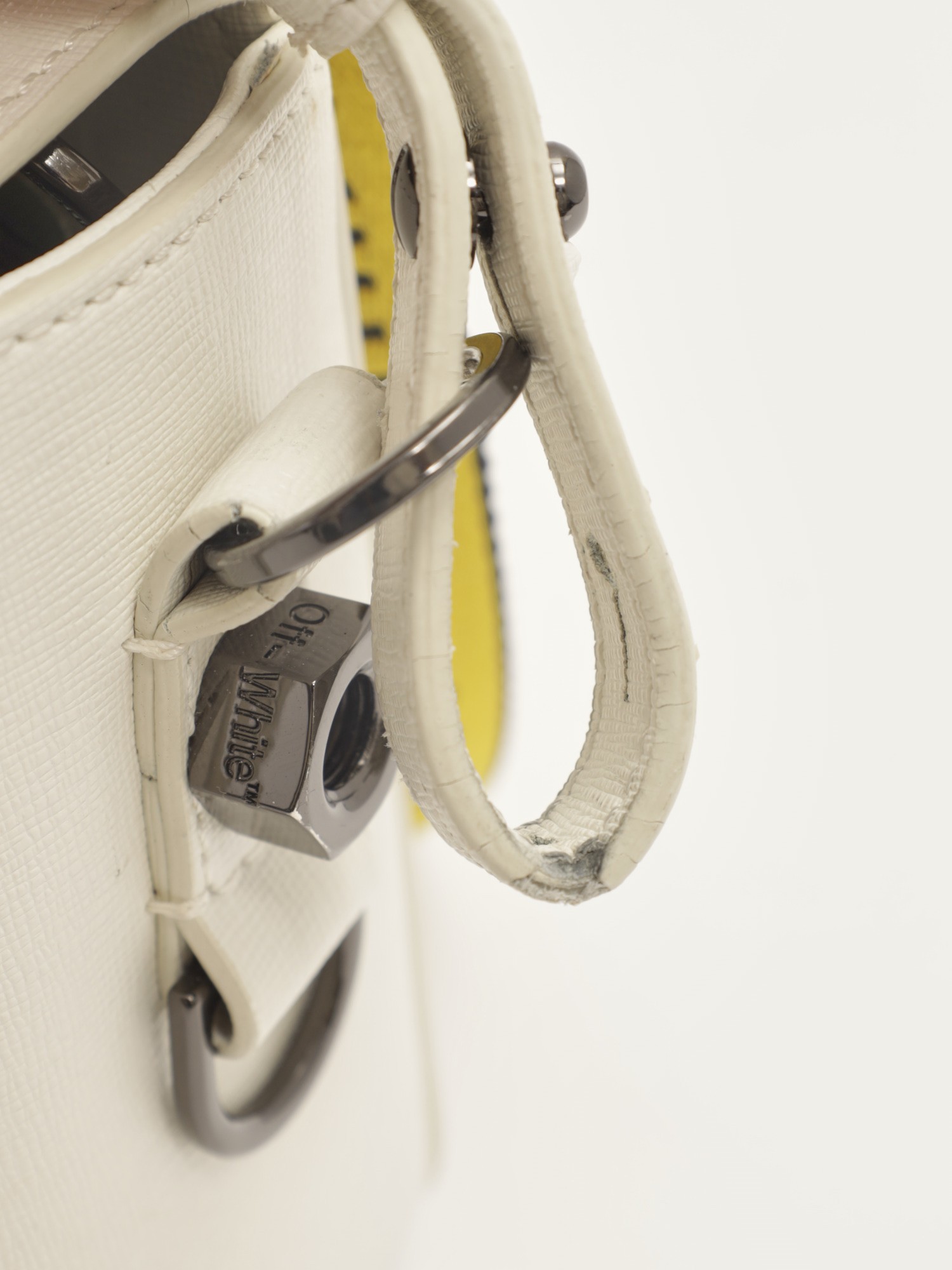 Off-White Binder 11