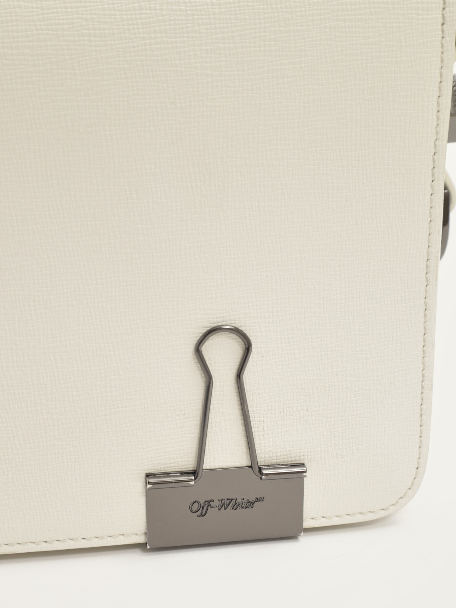 Off-White Binder 5
