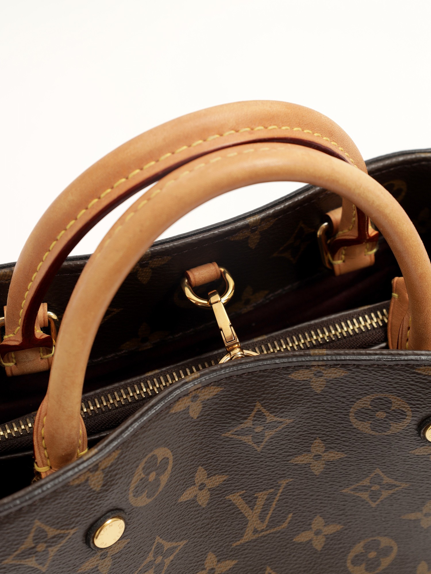 Louis Vuitton Montaigne 8