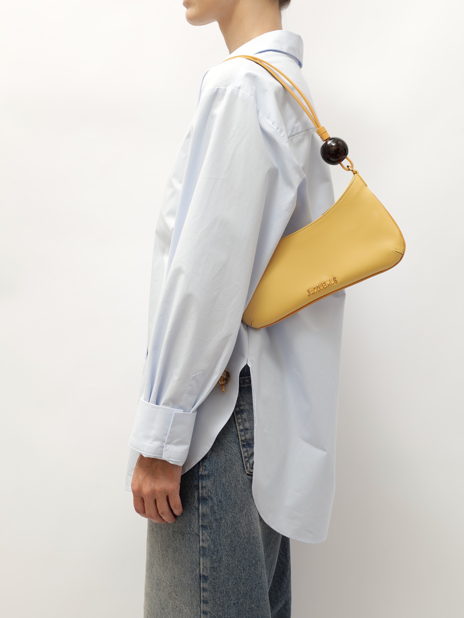 Jacquemus Le Bisou 1