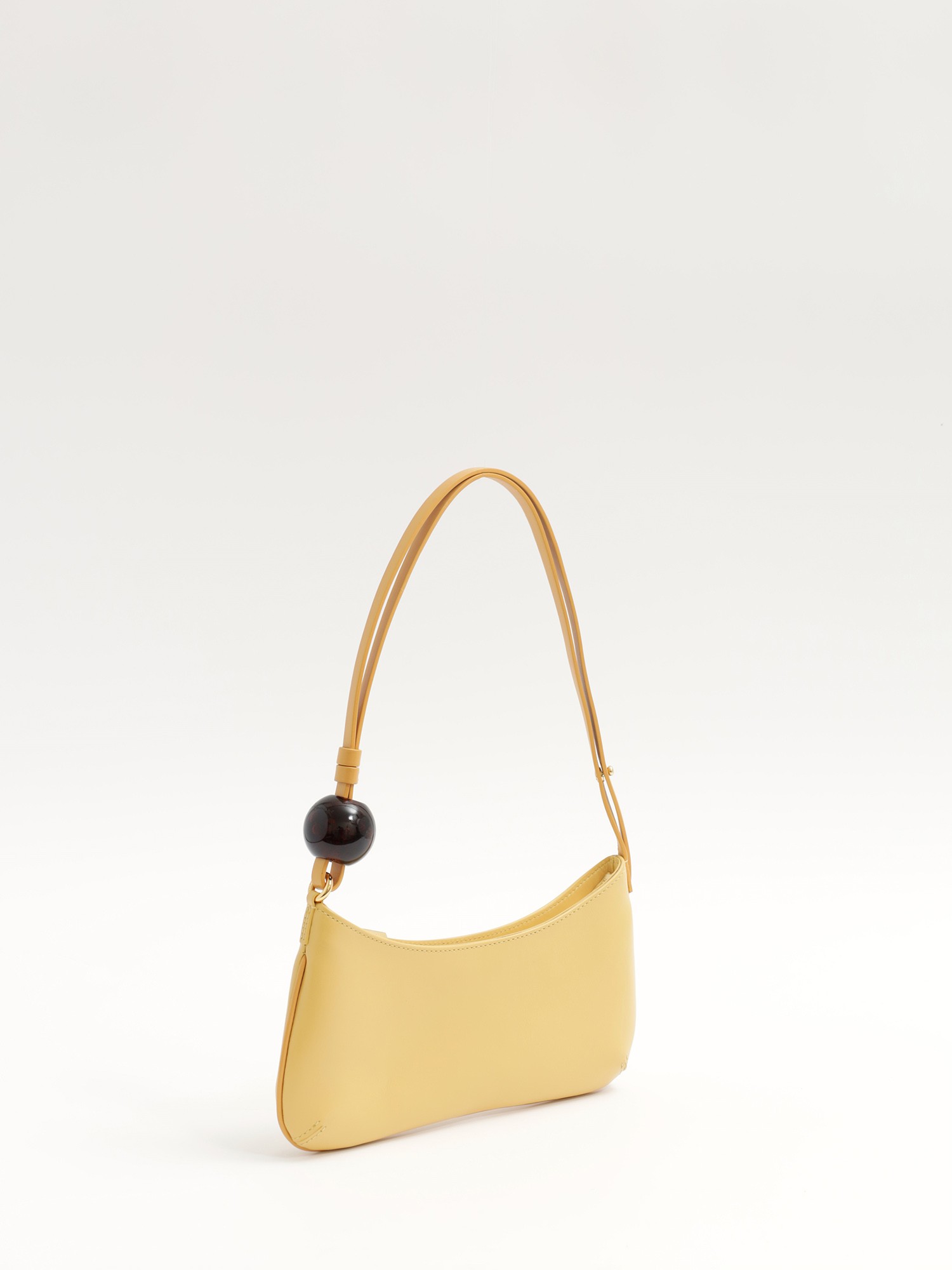 Jacquemus Le Bisou 3