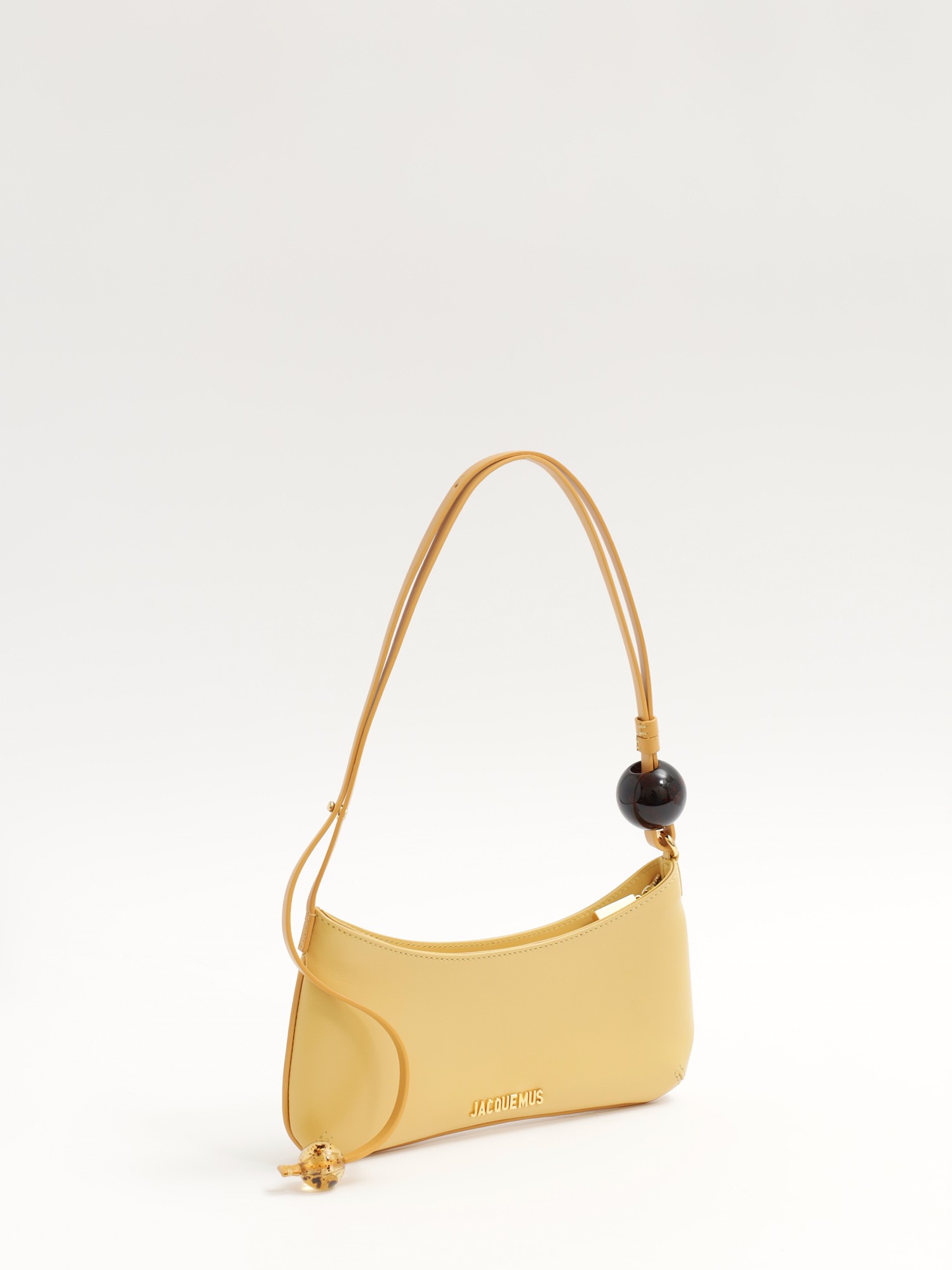 Jacquemus Le Bisou 2