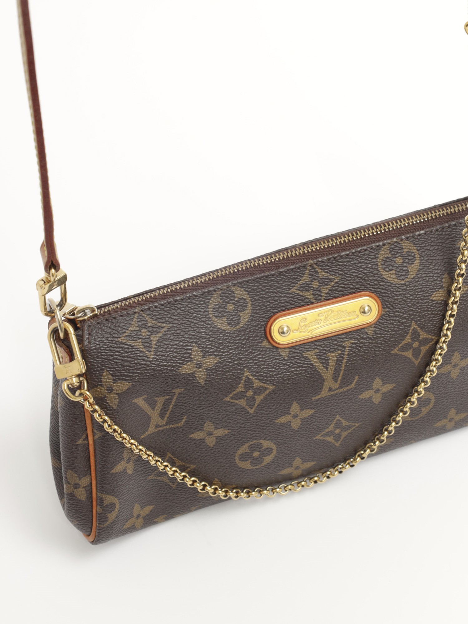 Louis Vuitton Eva 4