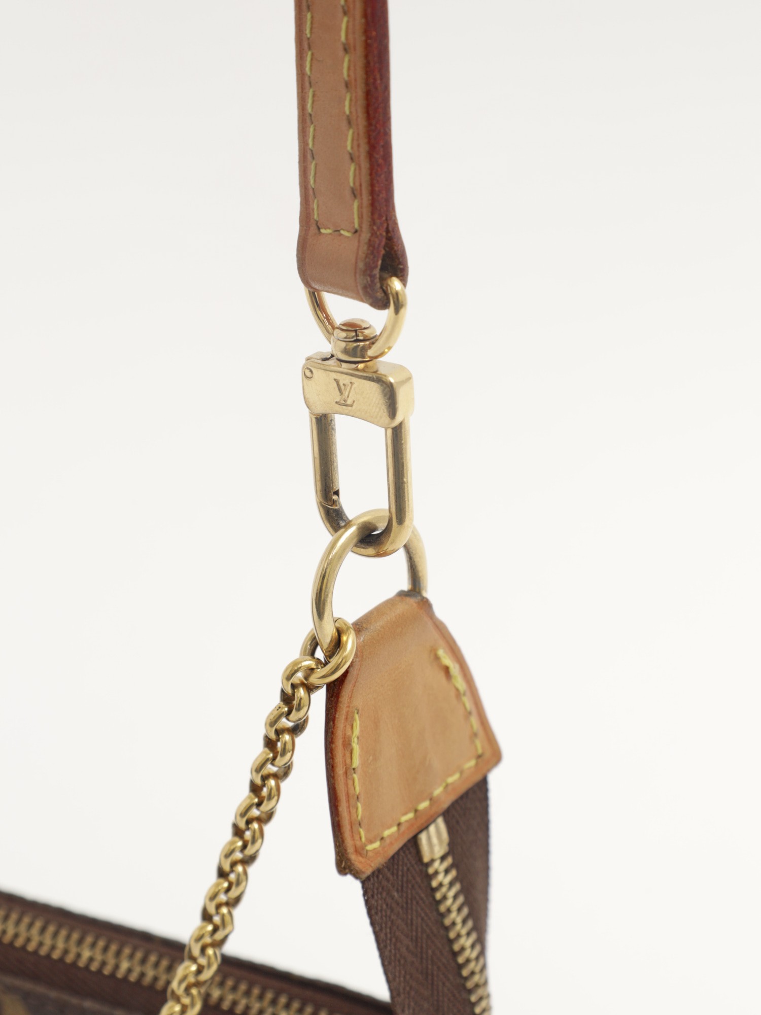 Louis Vuitton Eva 7