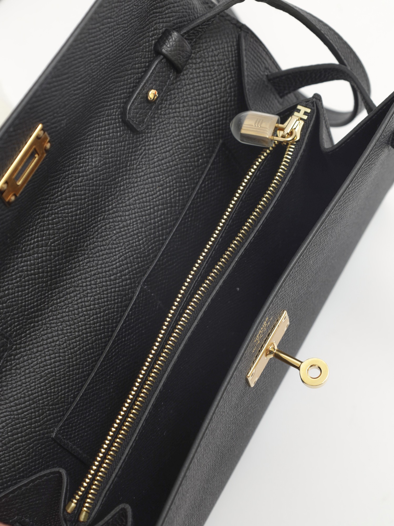 Hermes Kelly To Go 6