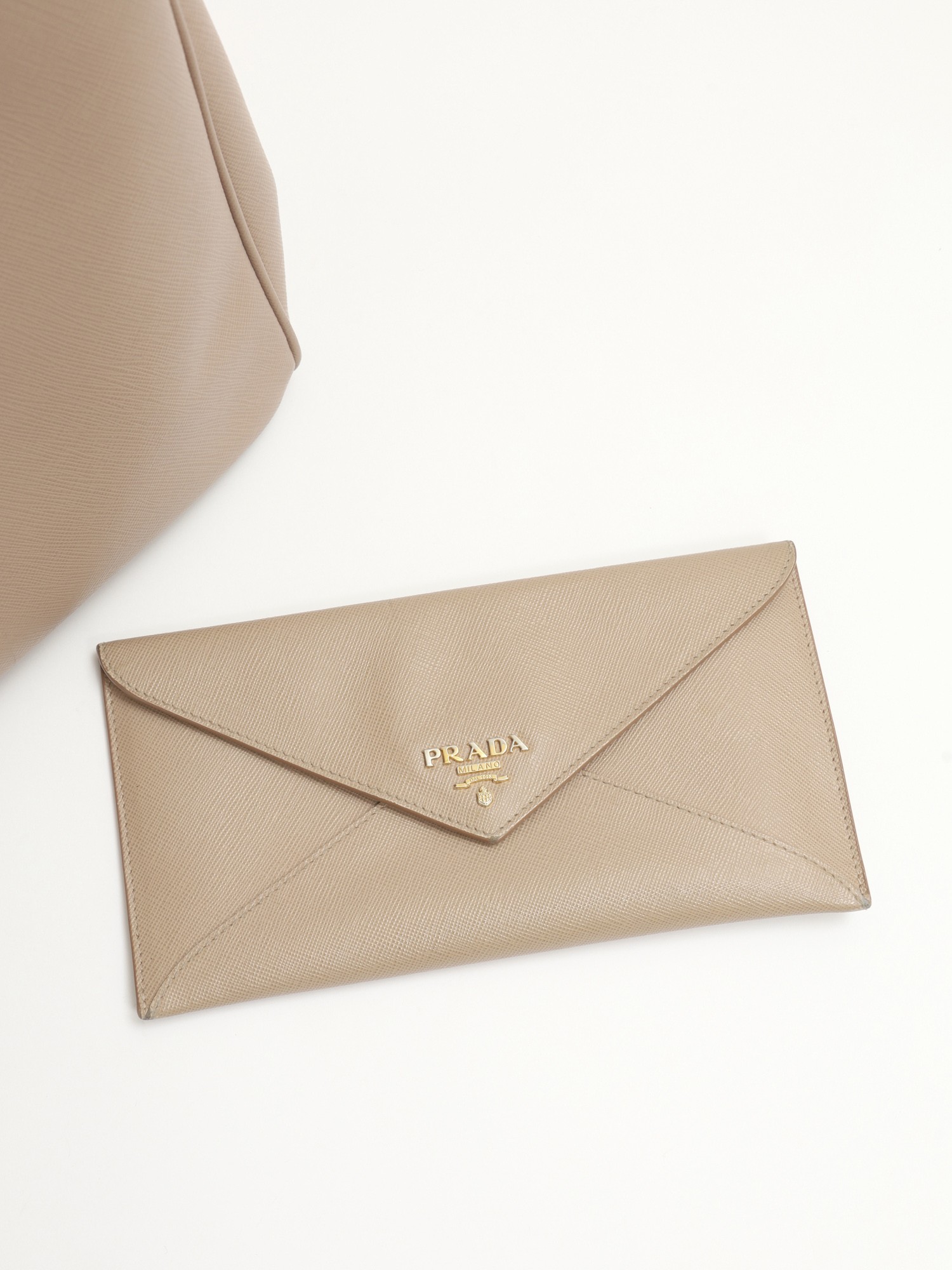 Prada Galleria 13