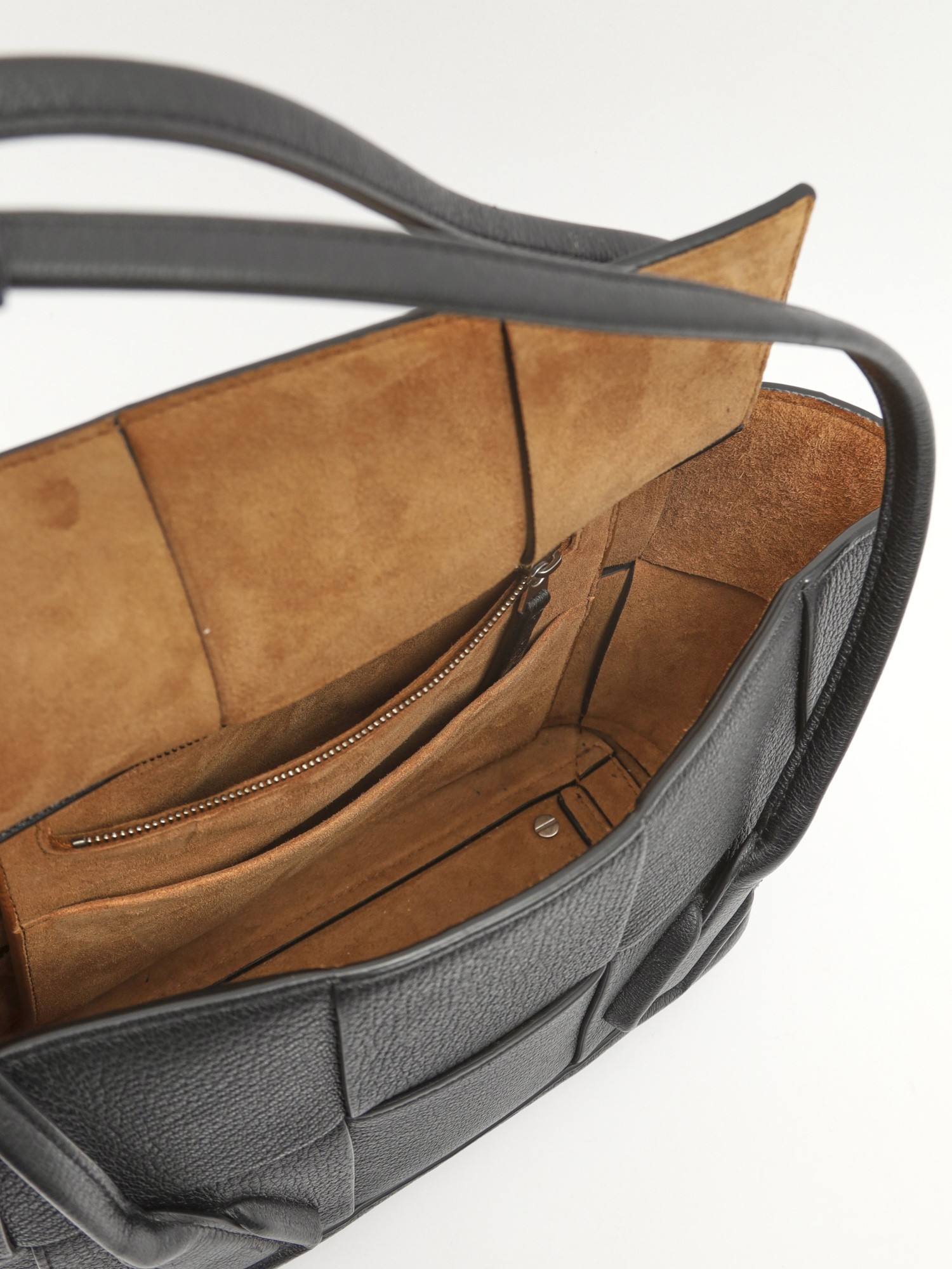 Bottega Veneta Arco 9
