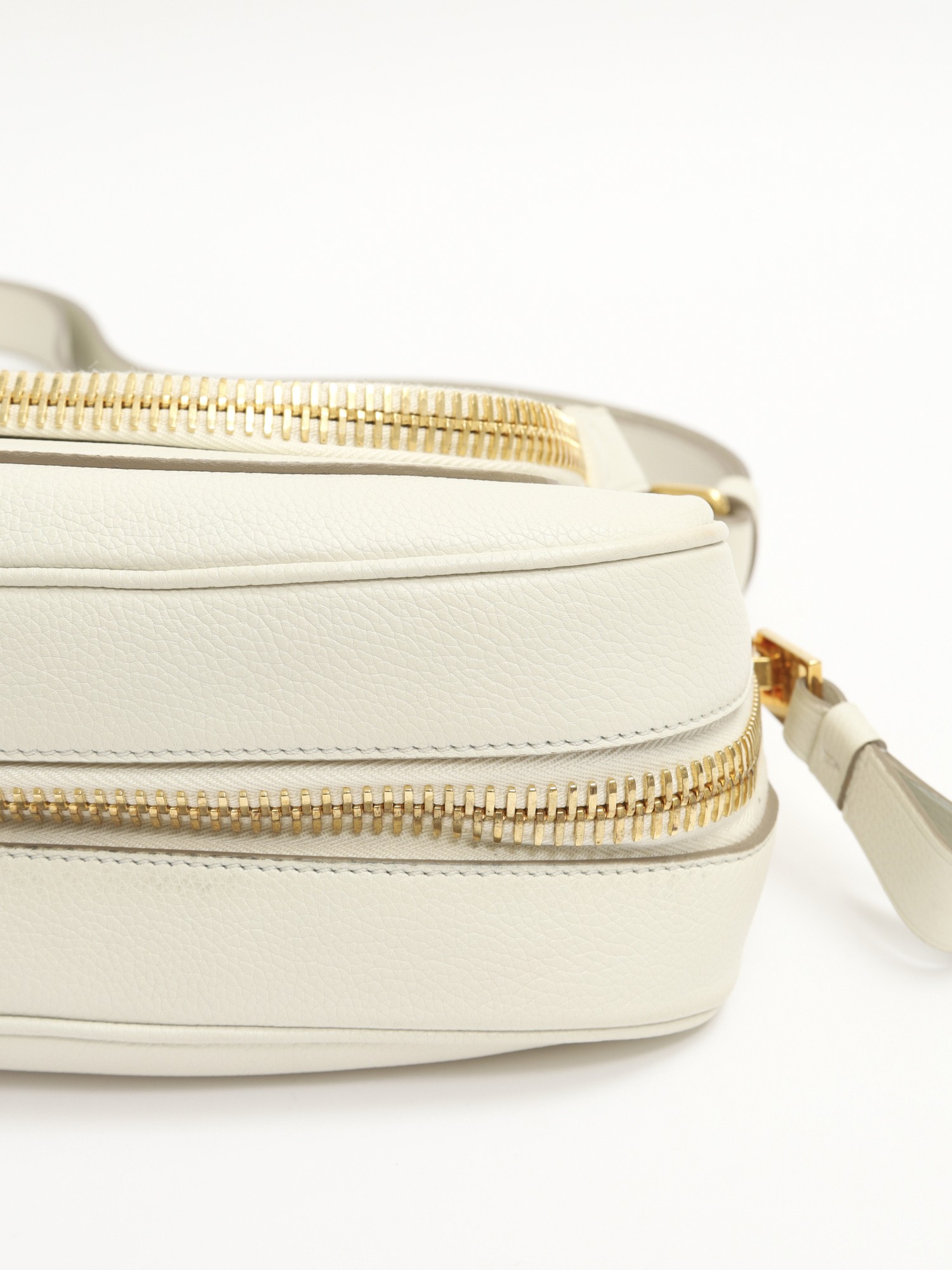 Tom Ford Jennifer 7
