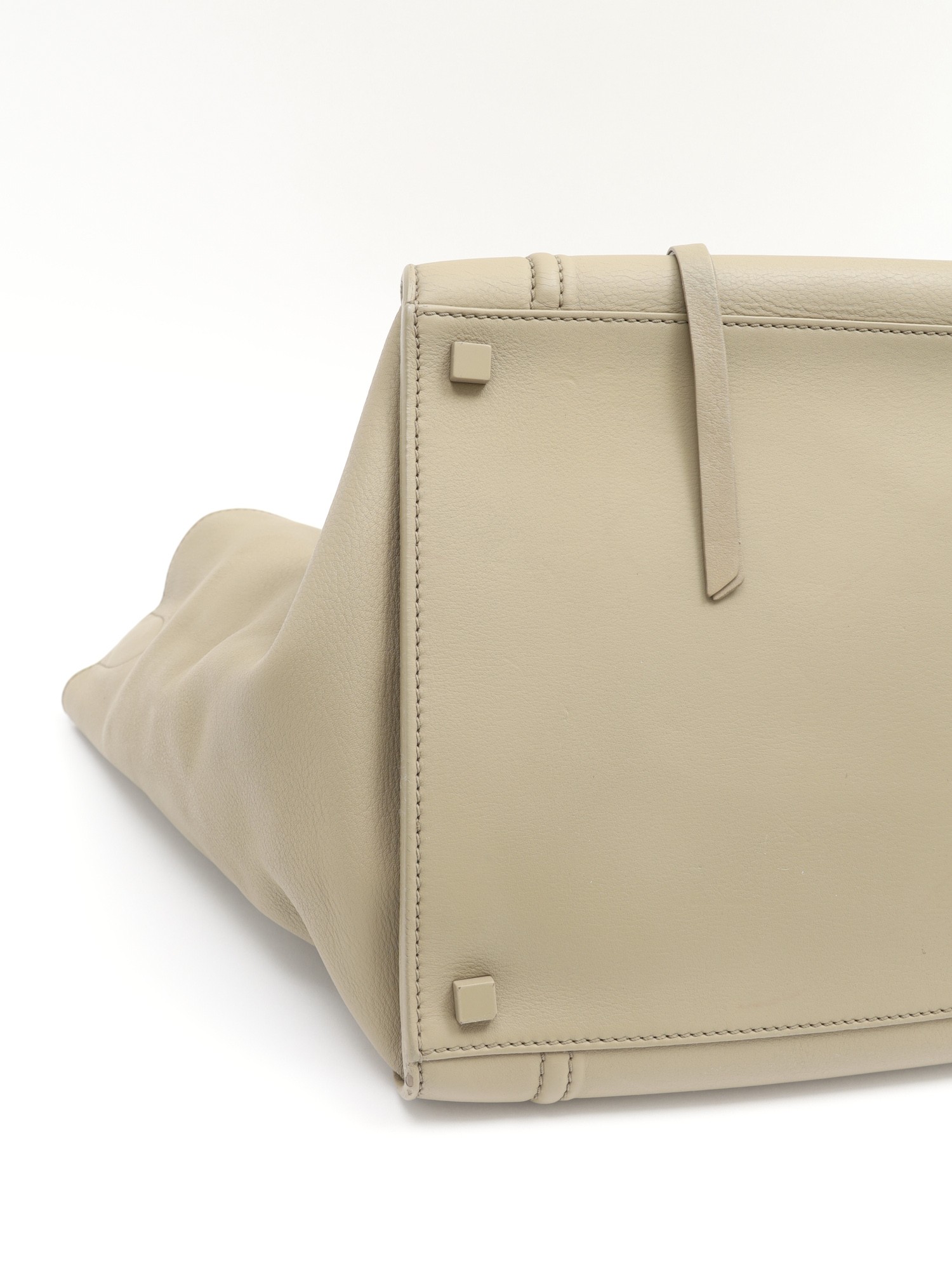 Celine Phantom 10