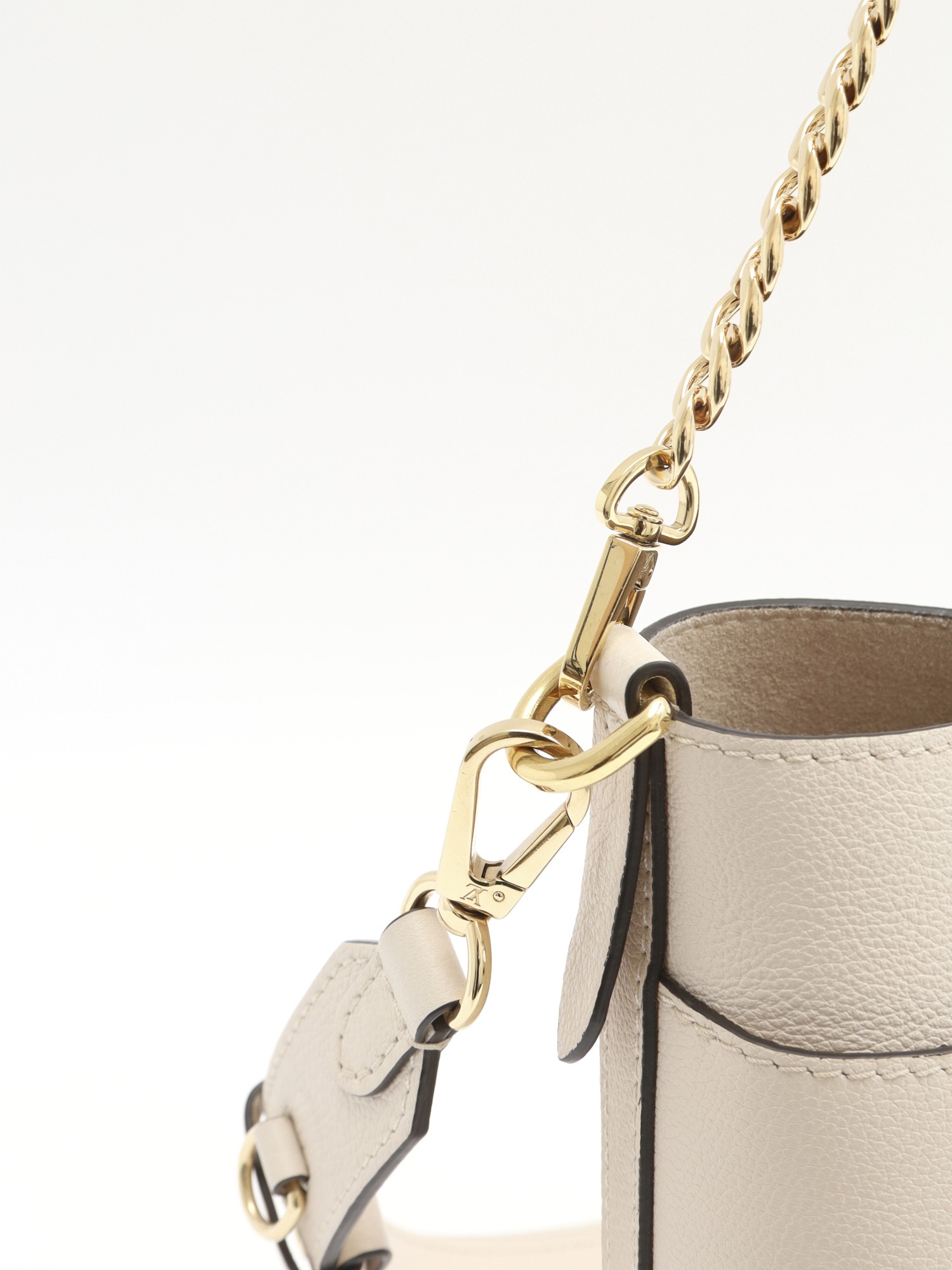 Louis Vuitton Lock And Walk 9