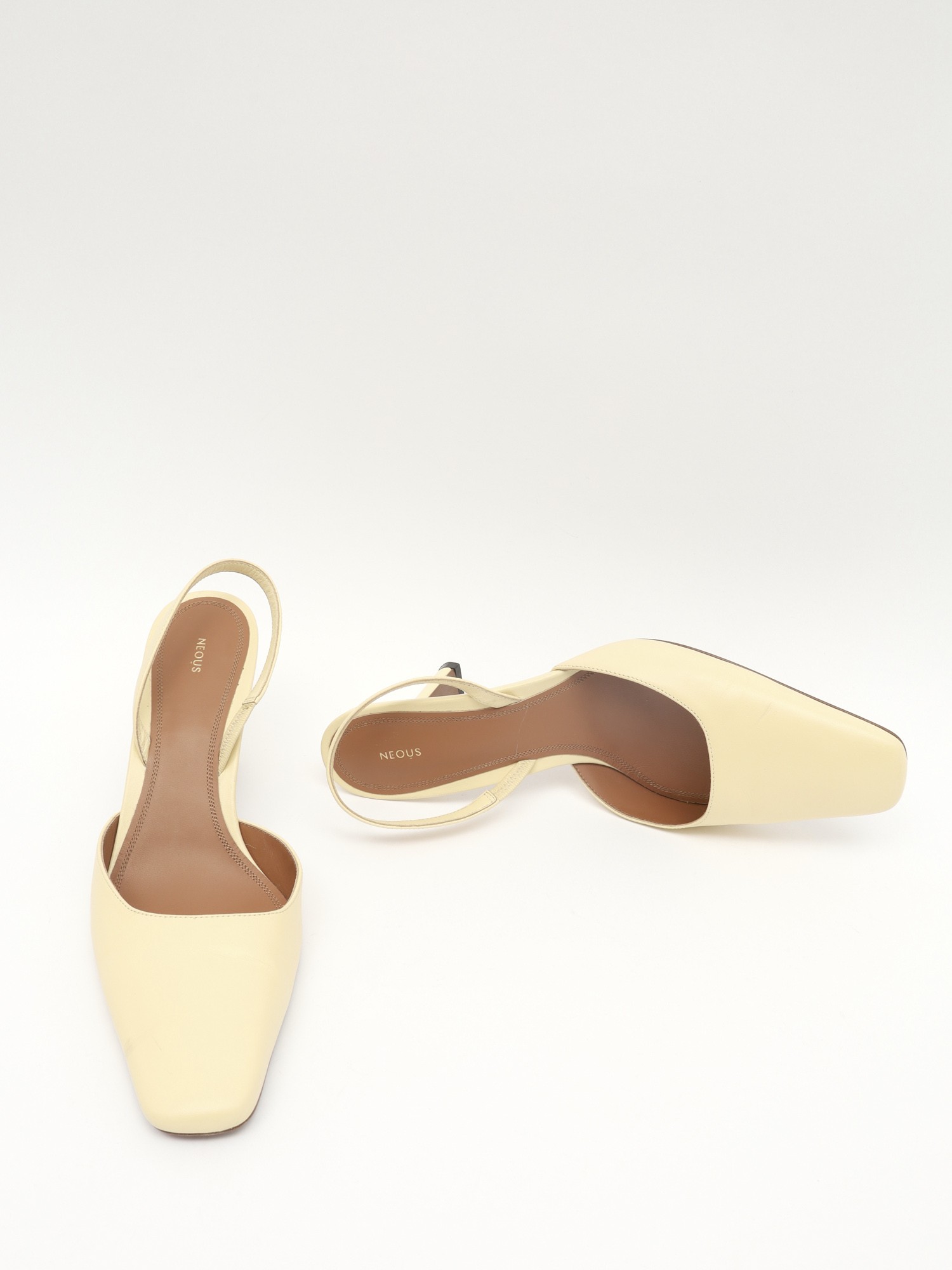 Neous Shoes 39.5 5