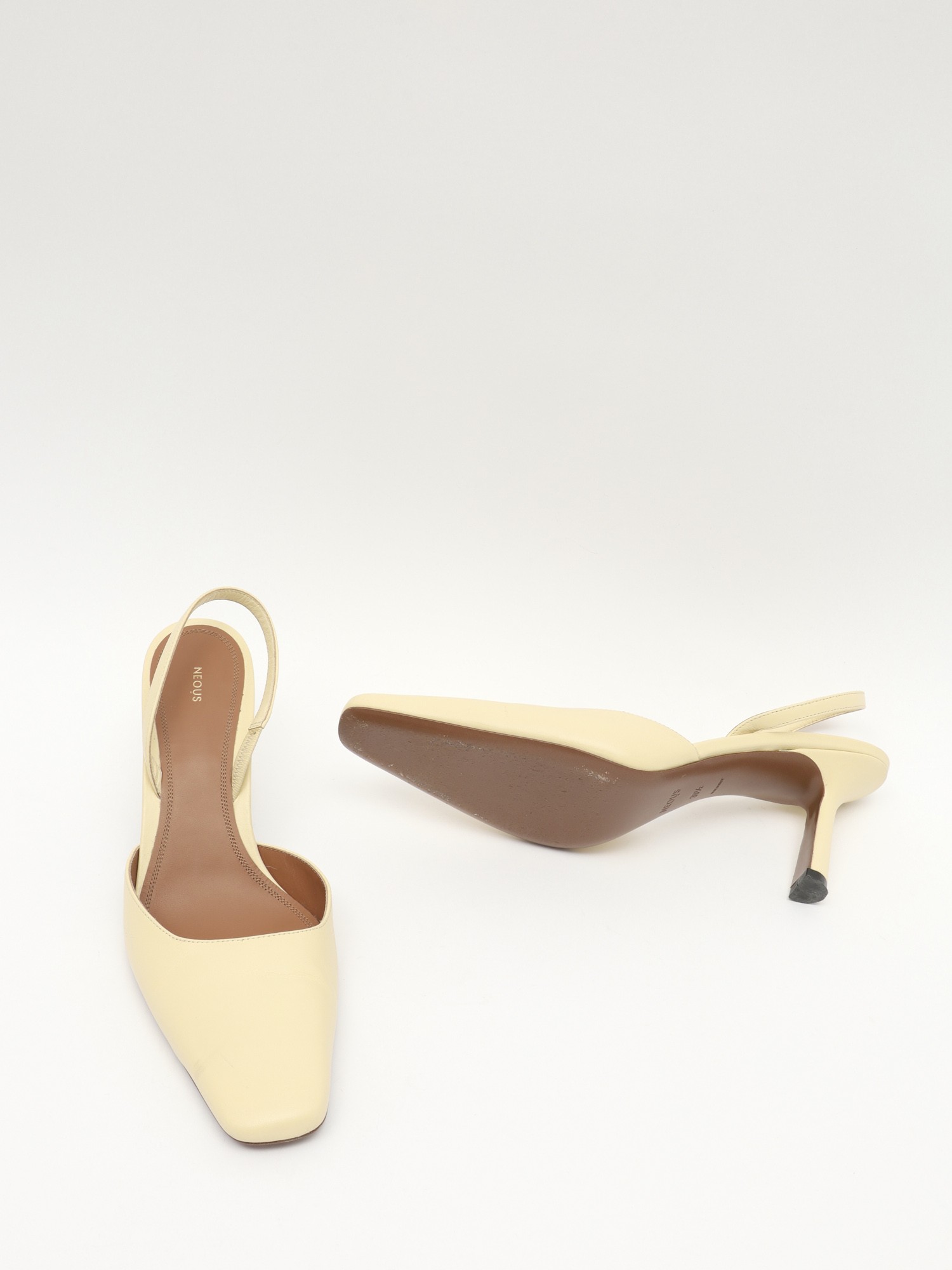 Neous Shoes 39.5 9