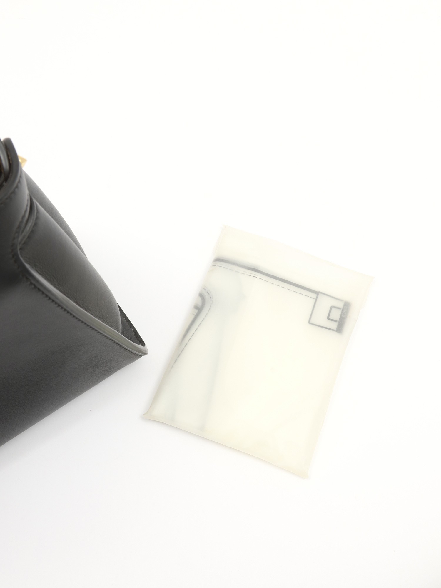 Fendi Peekaboo 13