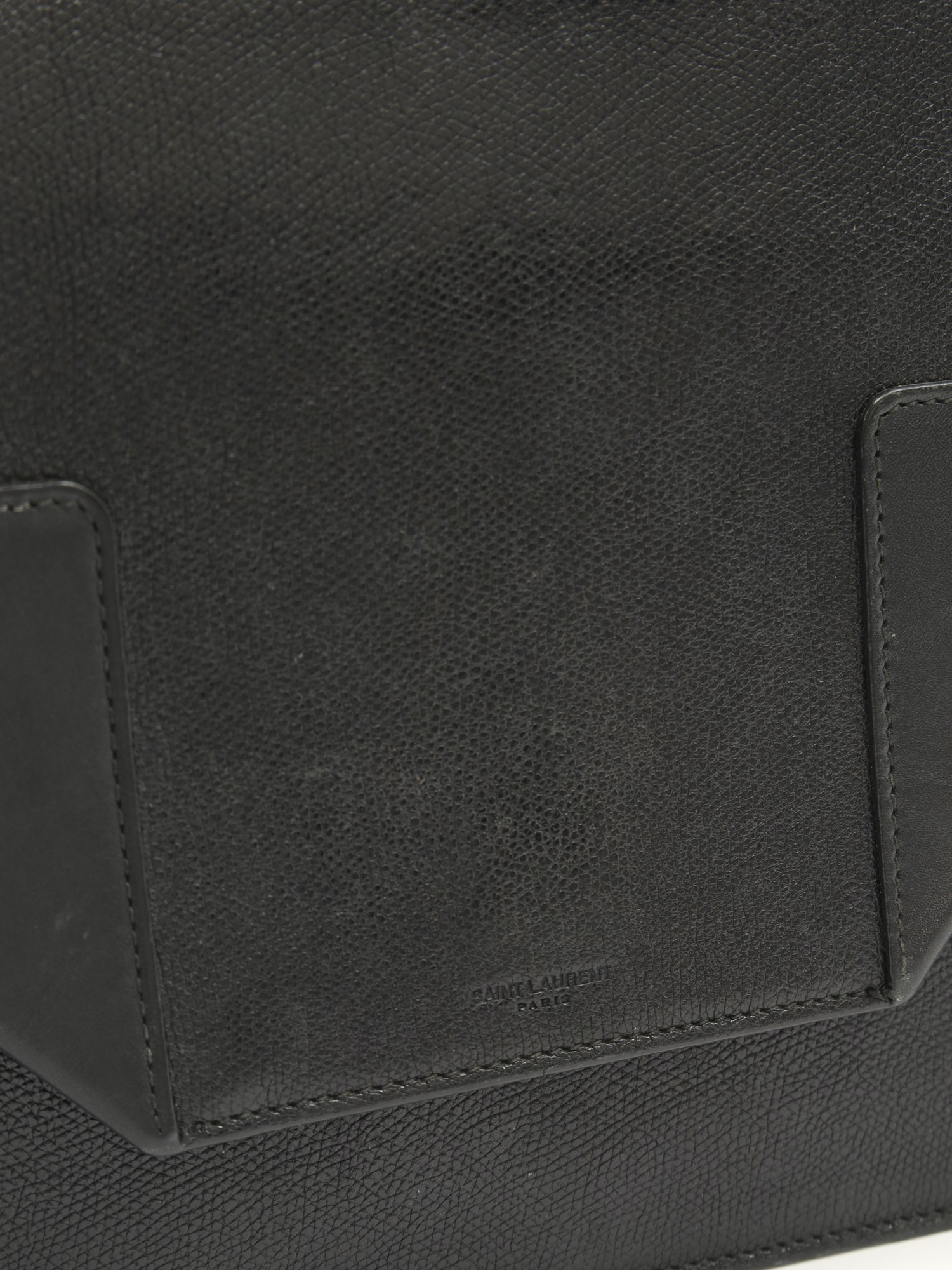 Saint Laurent Betty 11