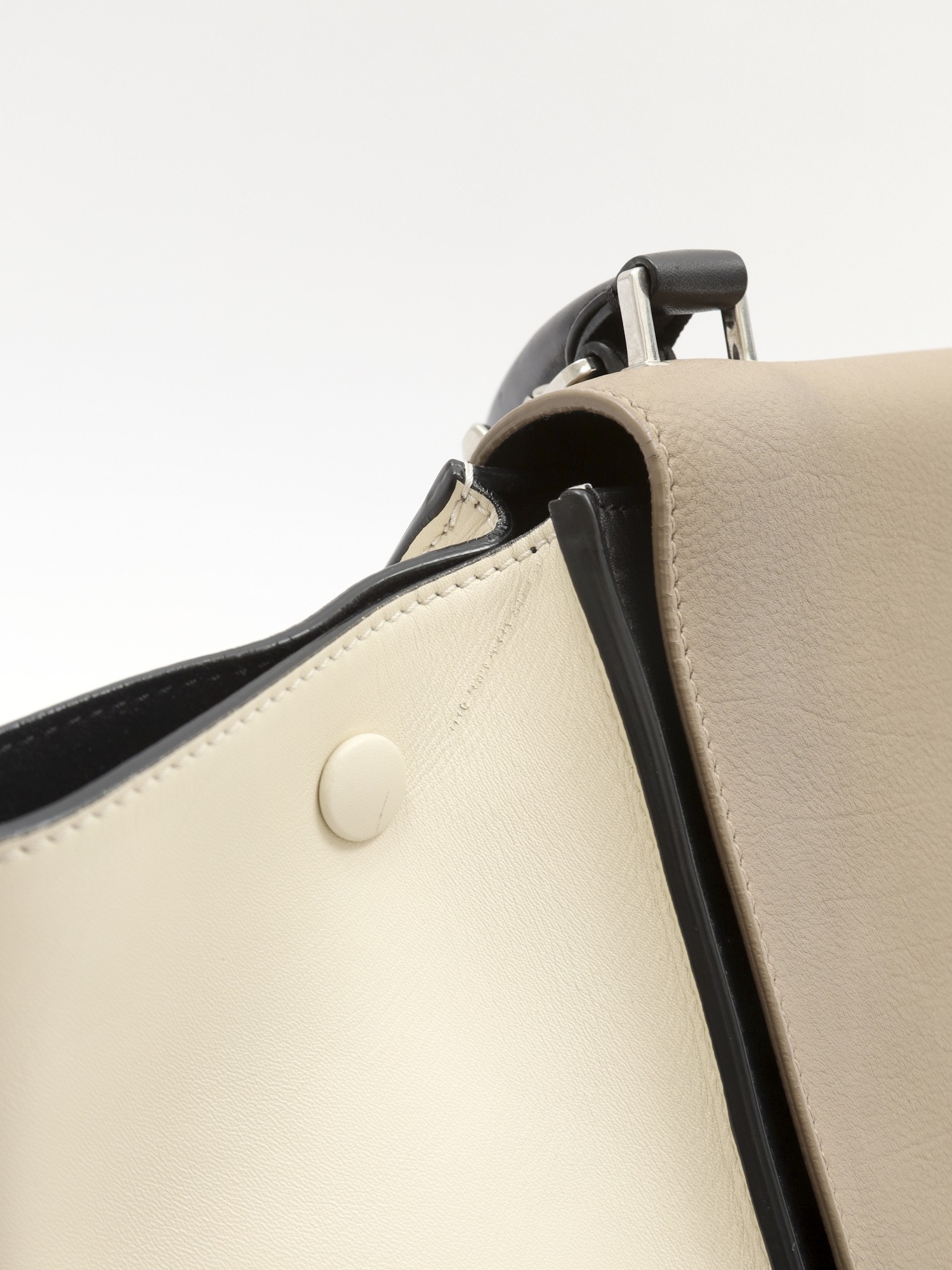 Celine Trapeze  13