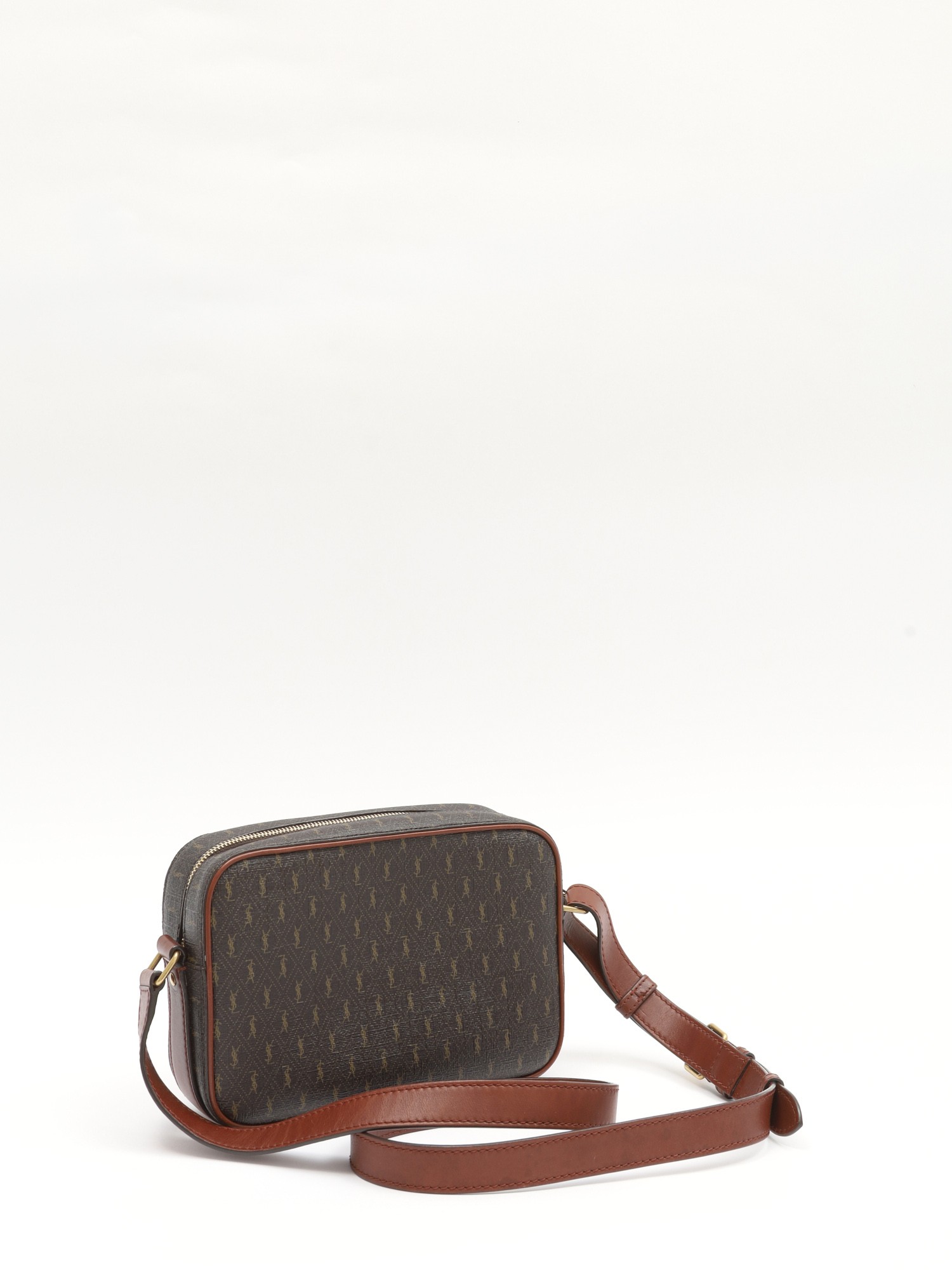 Saint Laurent Le Monogramme 3