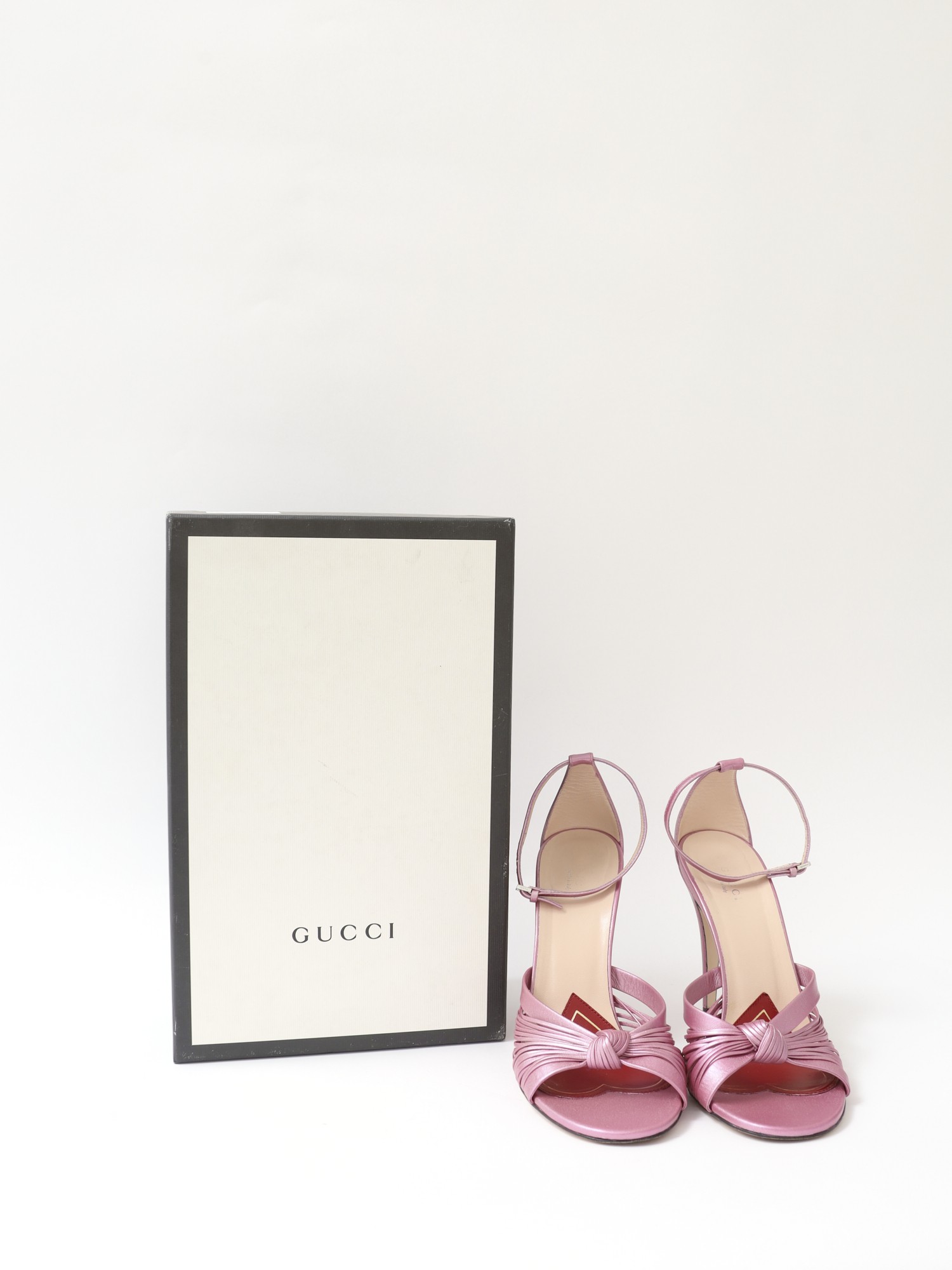 Gucci Shoes 40 10