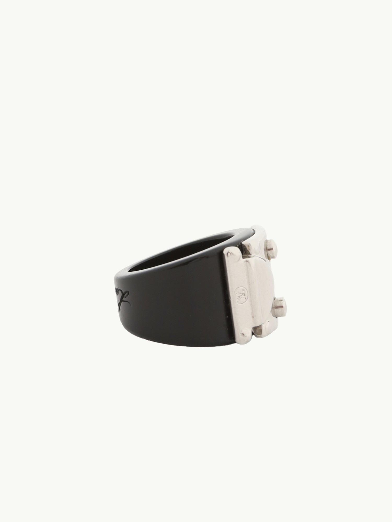 Louis Vuitton Ring 3