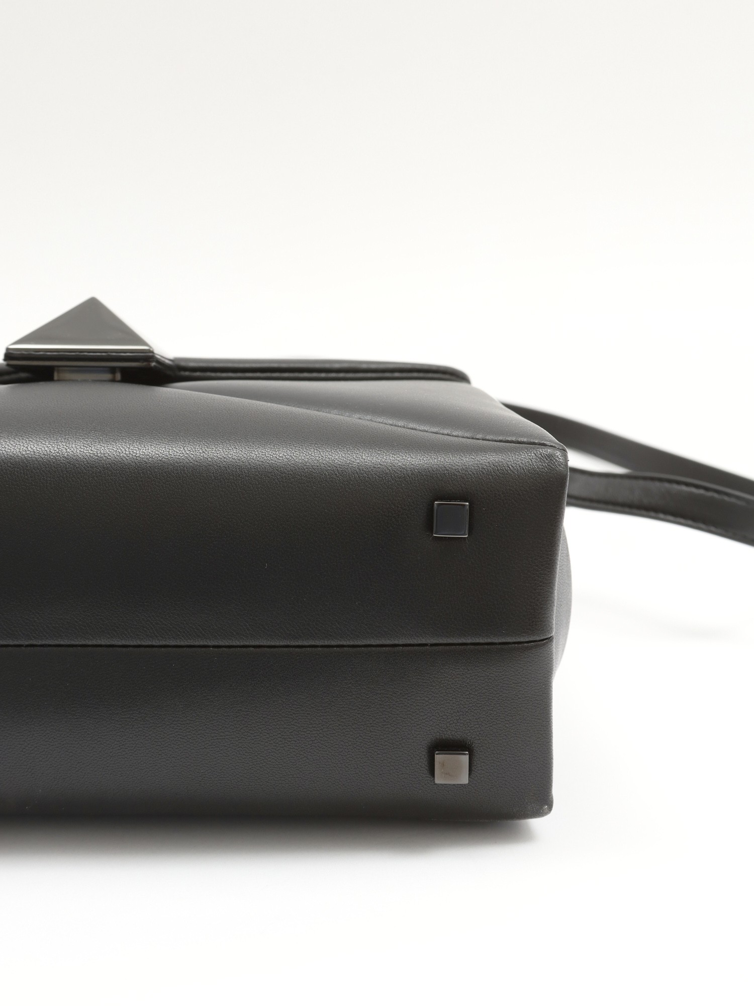 Valentino Leather Bag 9